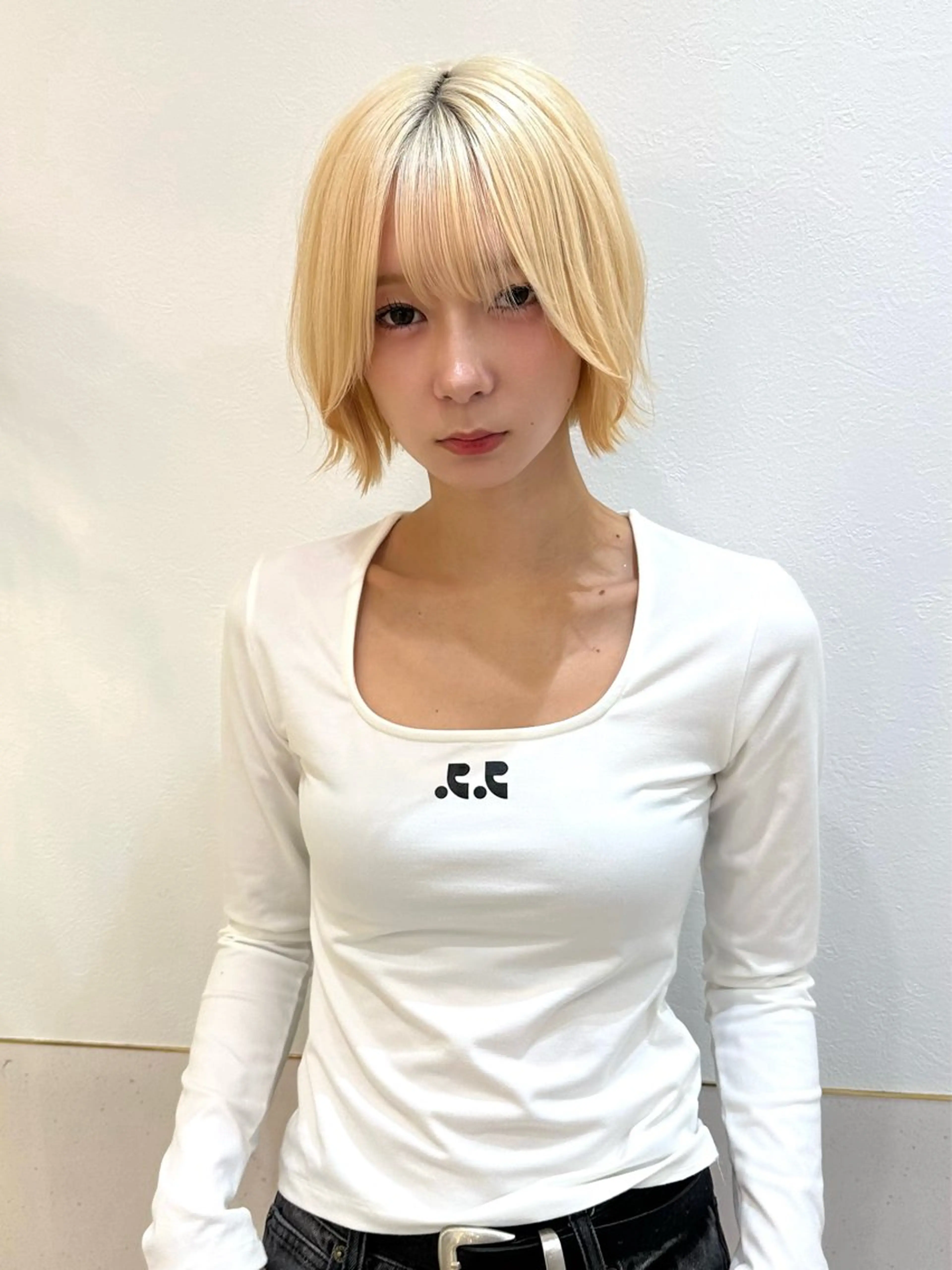 ミディアム カラー ショートボブ ミディアムパーマ バレイヤージュ ベージュカラー ブリーチ カット ヘアカラー トリートメント 新宿/髪質改善/艶髪 韓国ヘア/大重聖斗のヘアスタイル