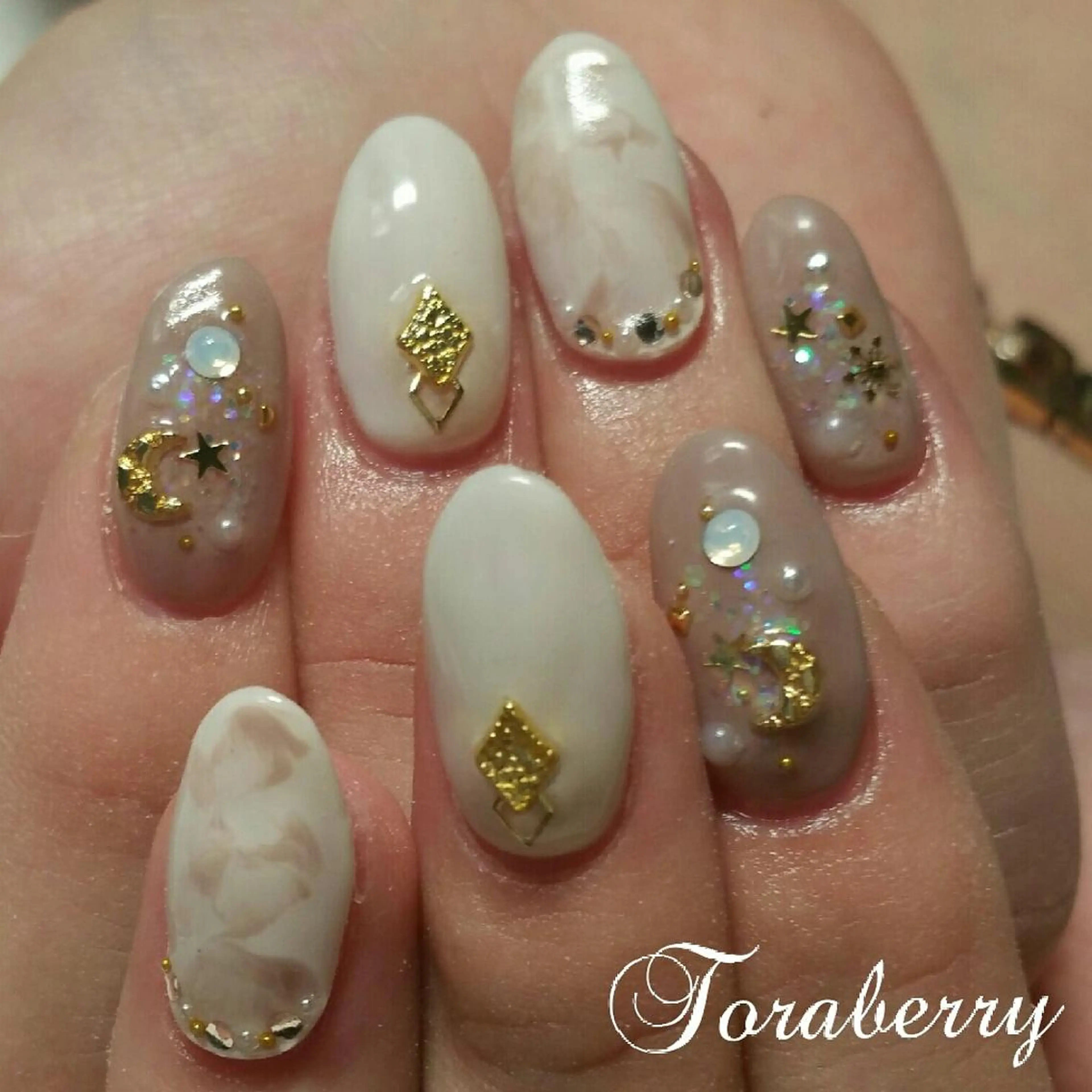 ネイル 冬ネイル ハンドネイル ネイリスト なつみのネイルデザイン