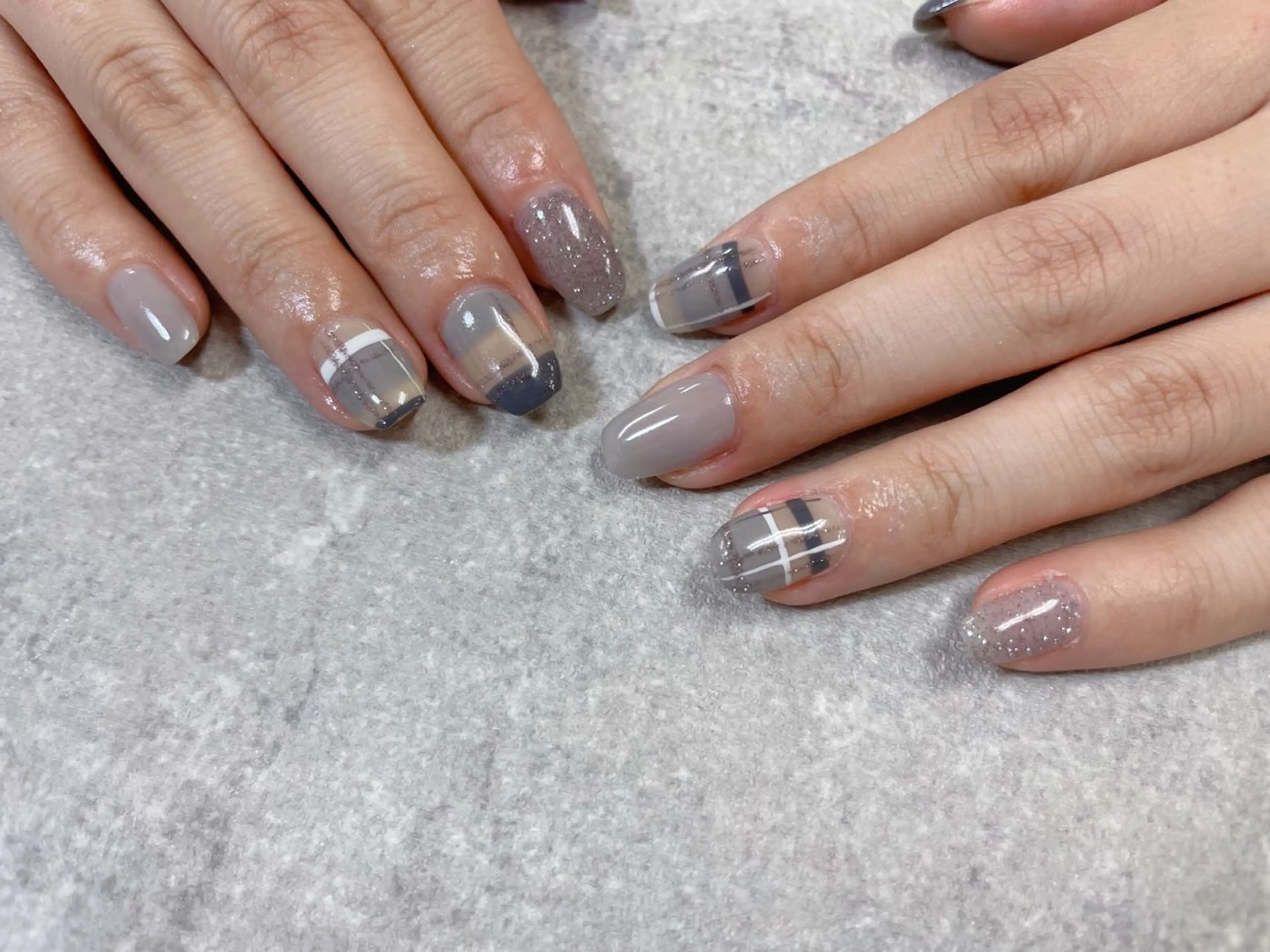ネイル ラメ(グリッター) ハンドネイル foglia❁﻿. ⌇﻿imamuraのネイルデザイン