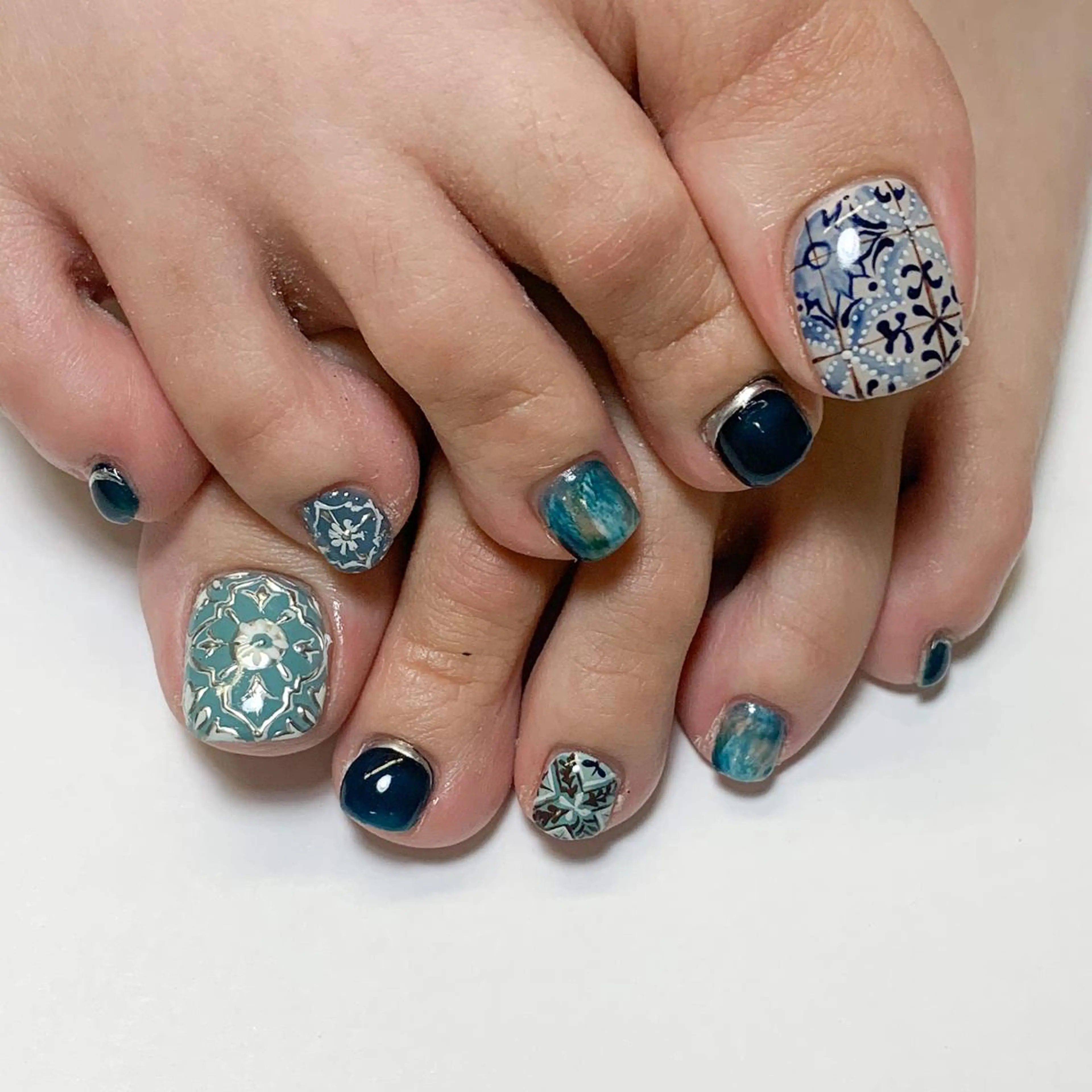 ネイル フットネイル atelier FIORITURA所属・FIORITURA aiのネイルデザイン