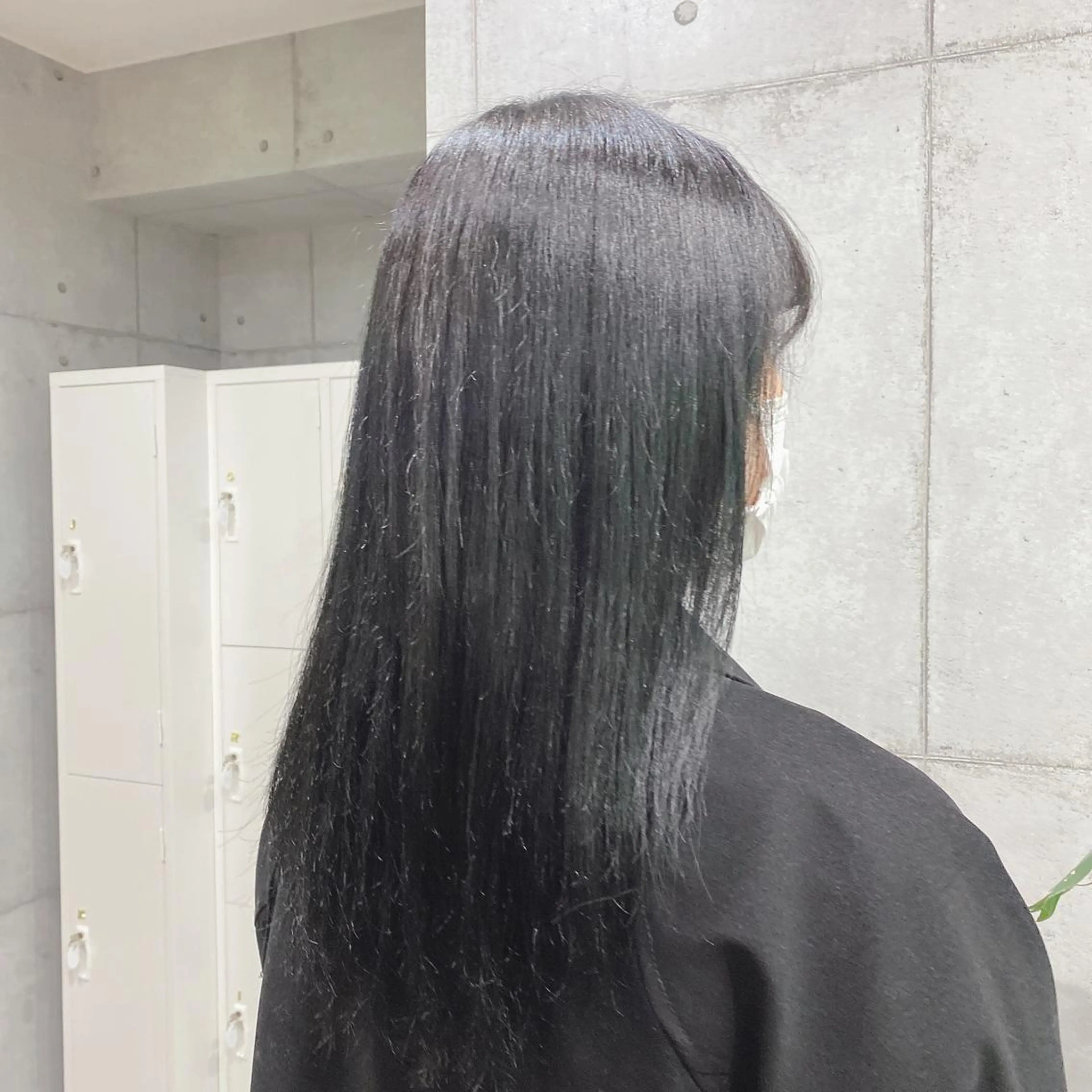 ミディアム newi赤羽 HINATAのヘアスタイル