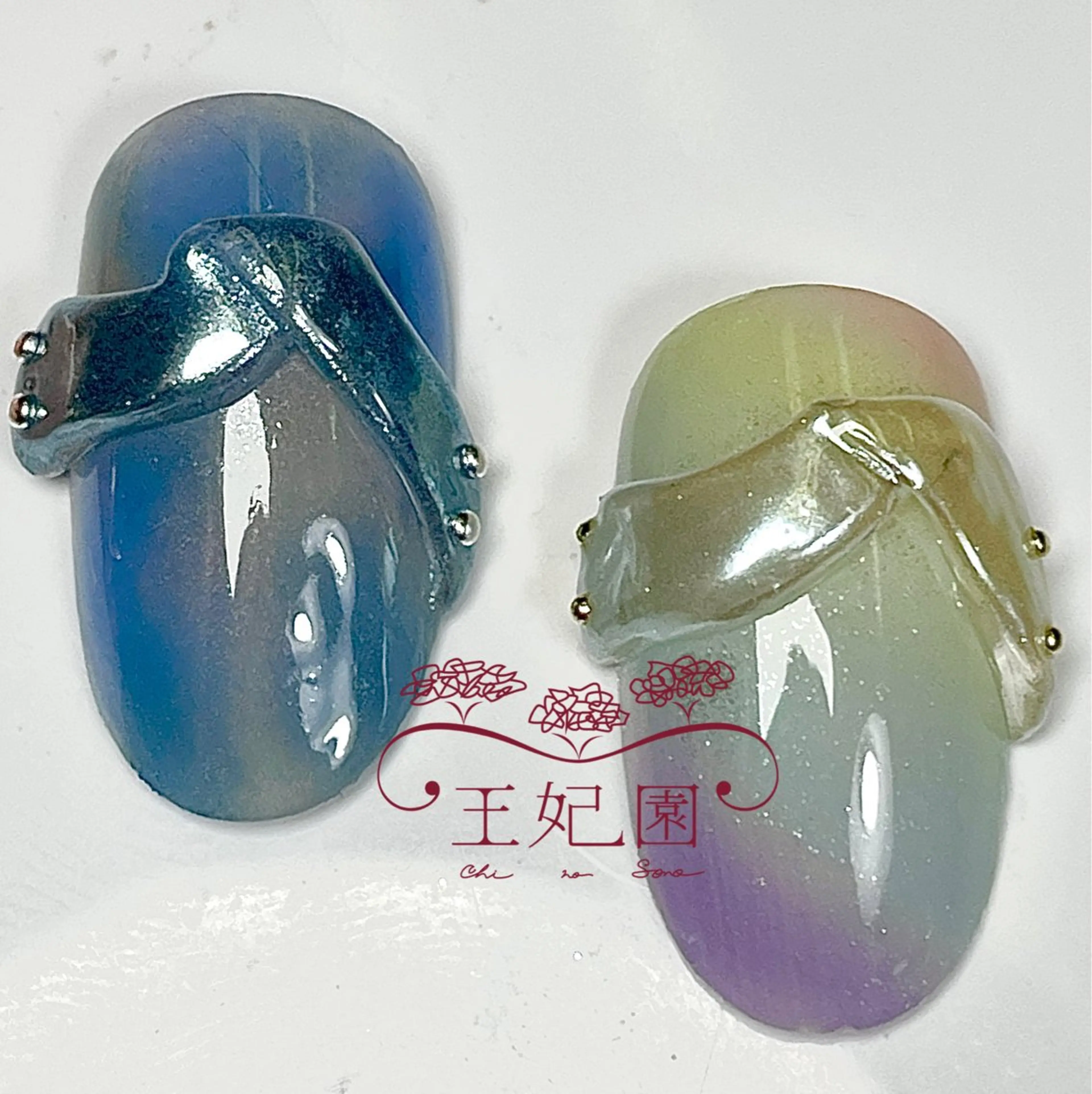 ネイル フレンチネイル ガラスフレンチ マグネットネイル 冬ネイル クリスマス nail salon王妃の園所属・王妃の園 ohinosonoのネイルデザイン