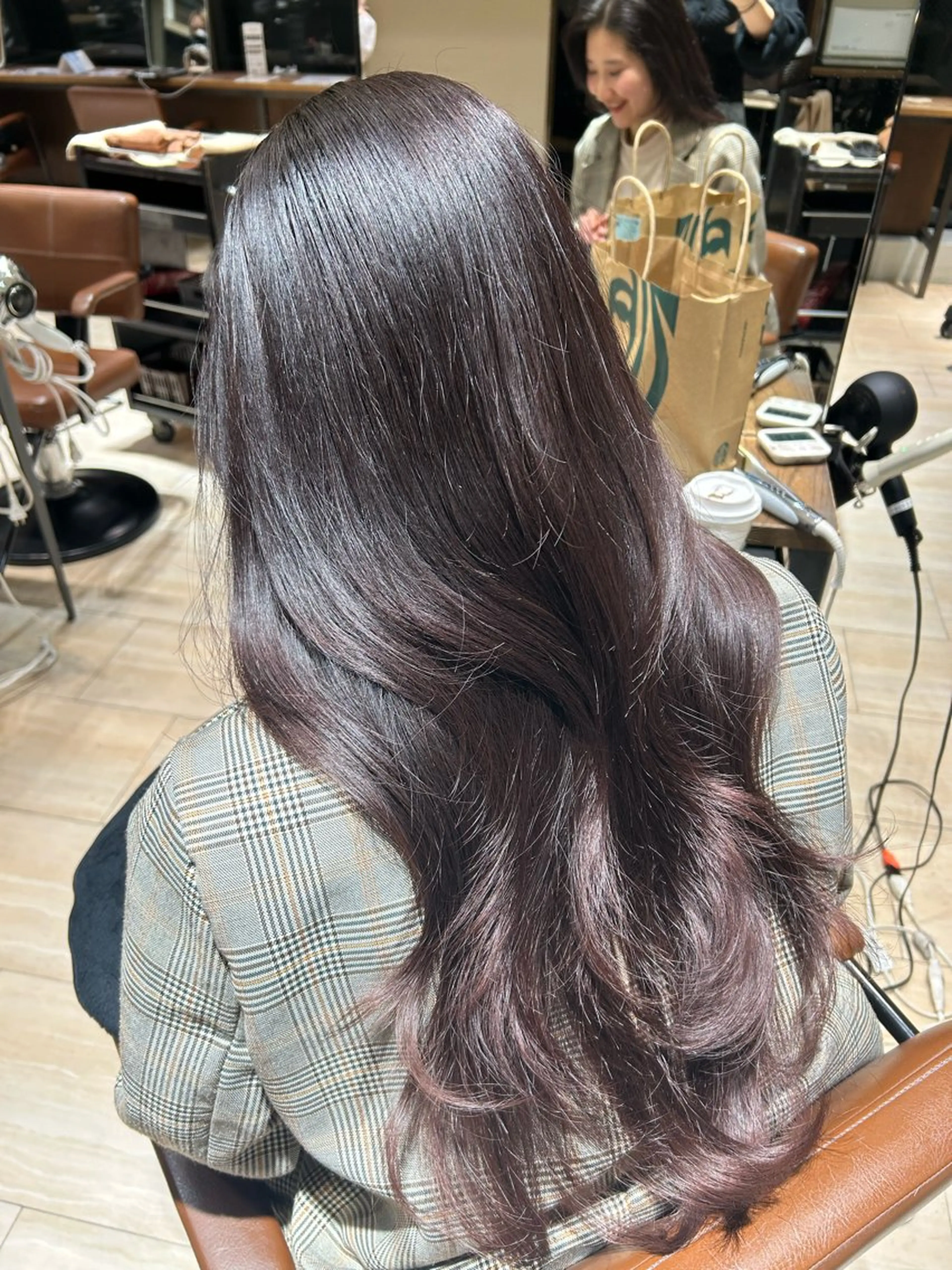 ロング 🎀大竹美侑／顔まわ りカット／レイヤーのヘアスタイル