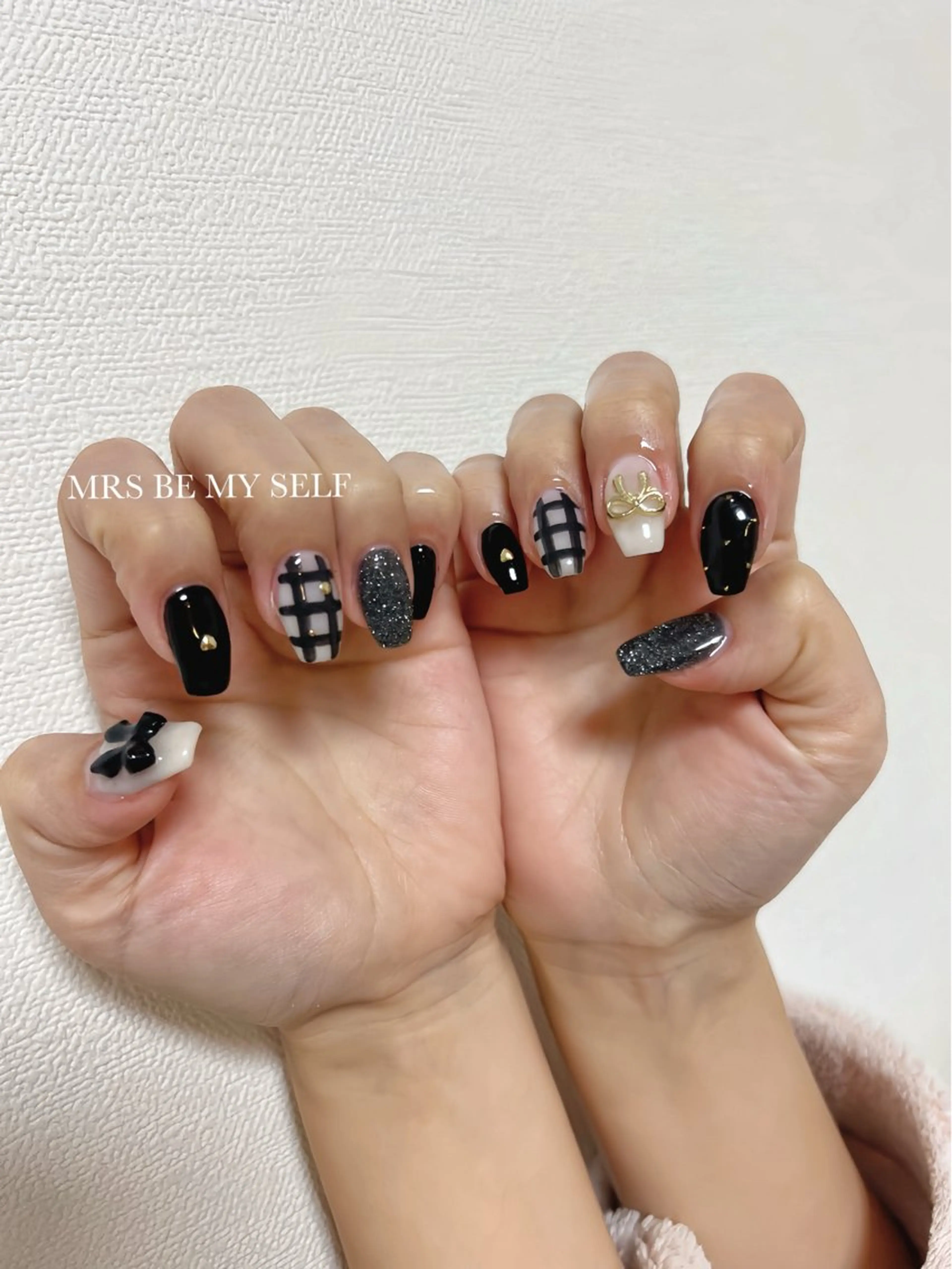 ネイル ガーリー 冬ネイル ハンドネイル MRS/ miyu🎀のネイルデザイン