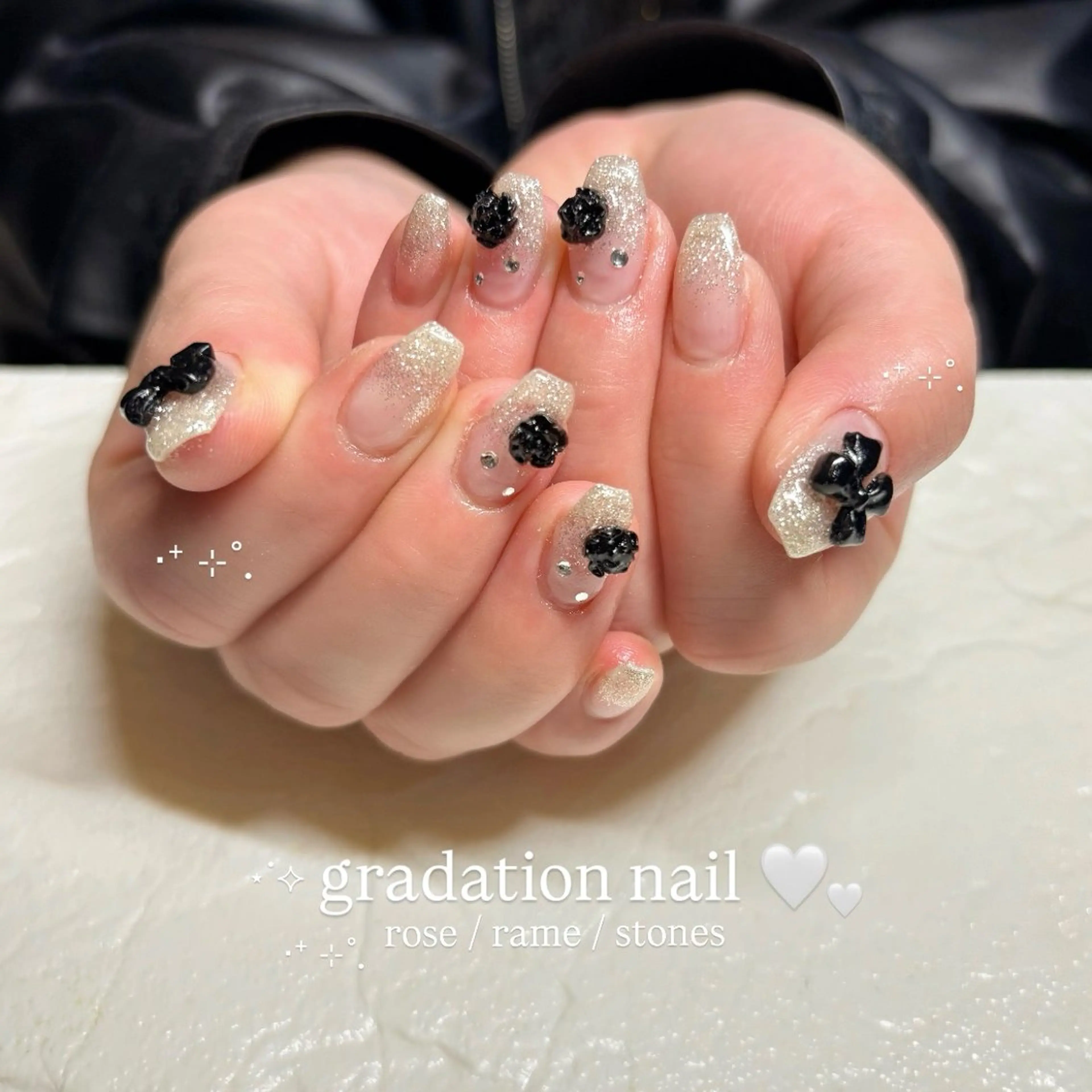 ネイル ストーンネイル ハンドネイル Angelique 平形/高崎のネイルデザイン