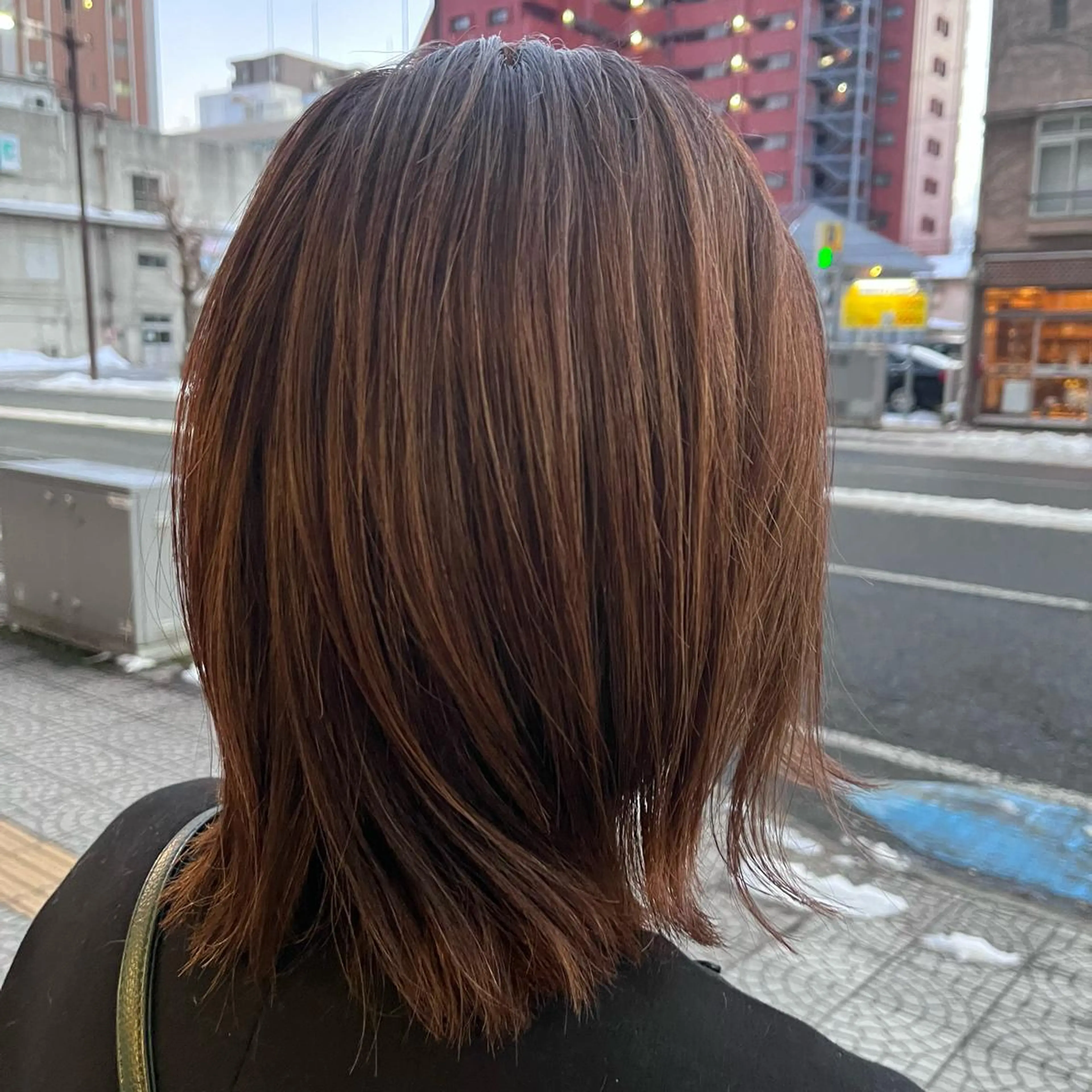 ミディアム ハイライト トリートメント ヘアカラー トリートメント Log(ログ)所属・Log 坂牛匠のヘアスタイル