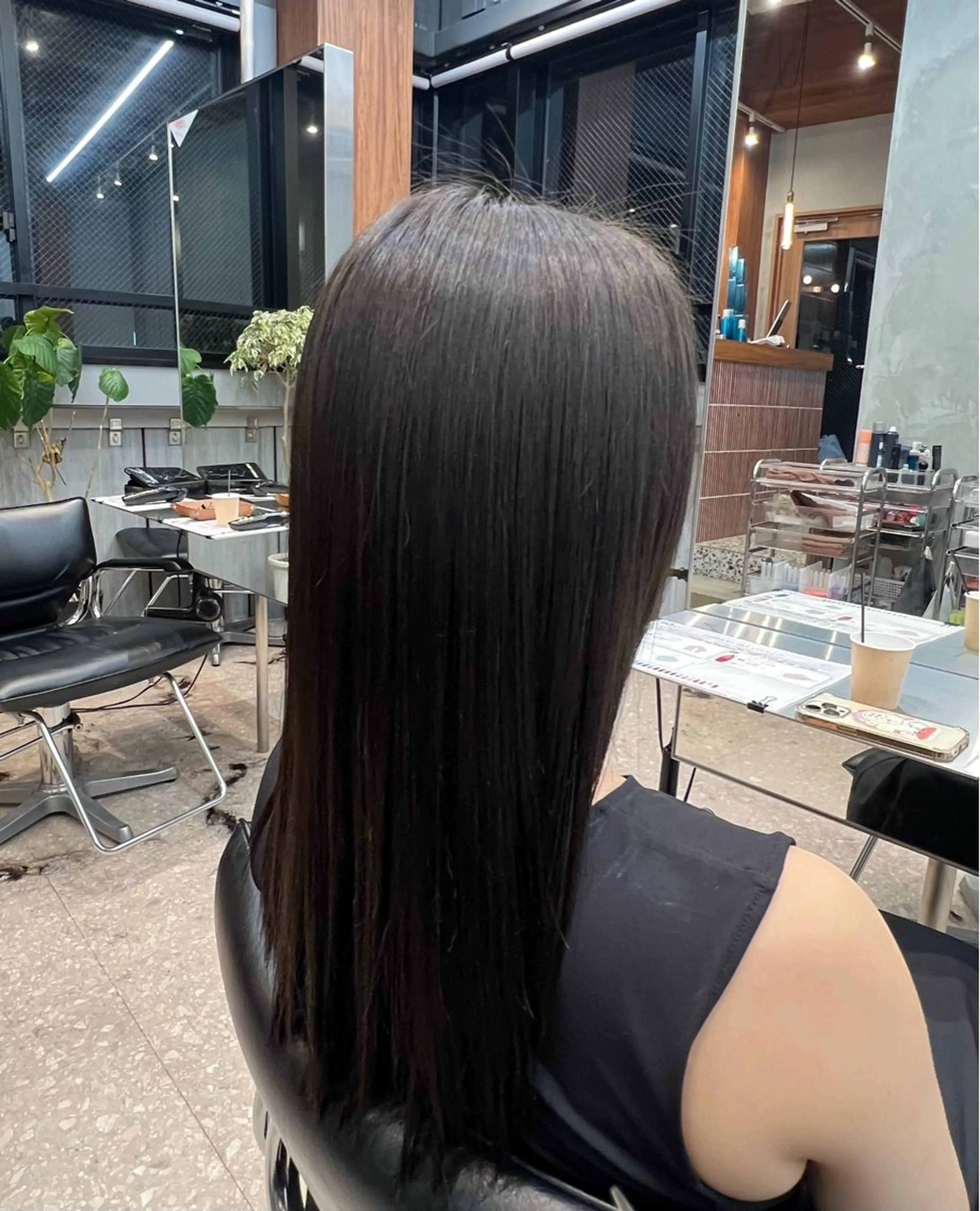 ロング ヘアカラー トリートメント elima調布所属・澤崎 ゆらのヘアスタイル
