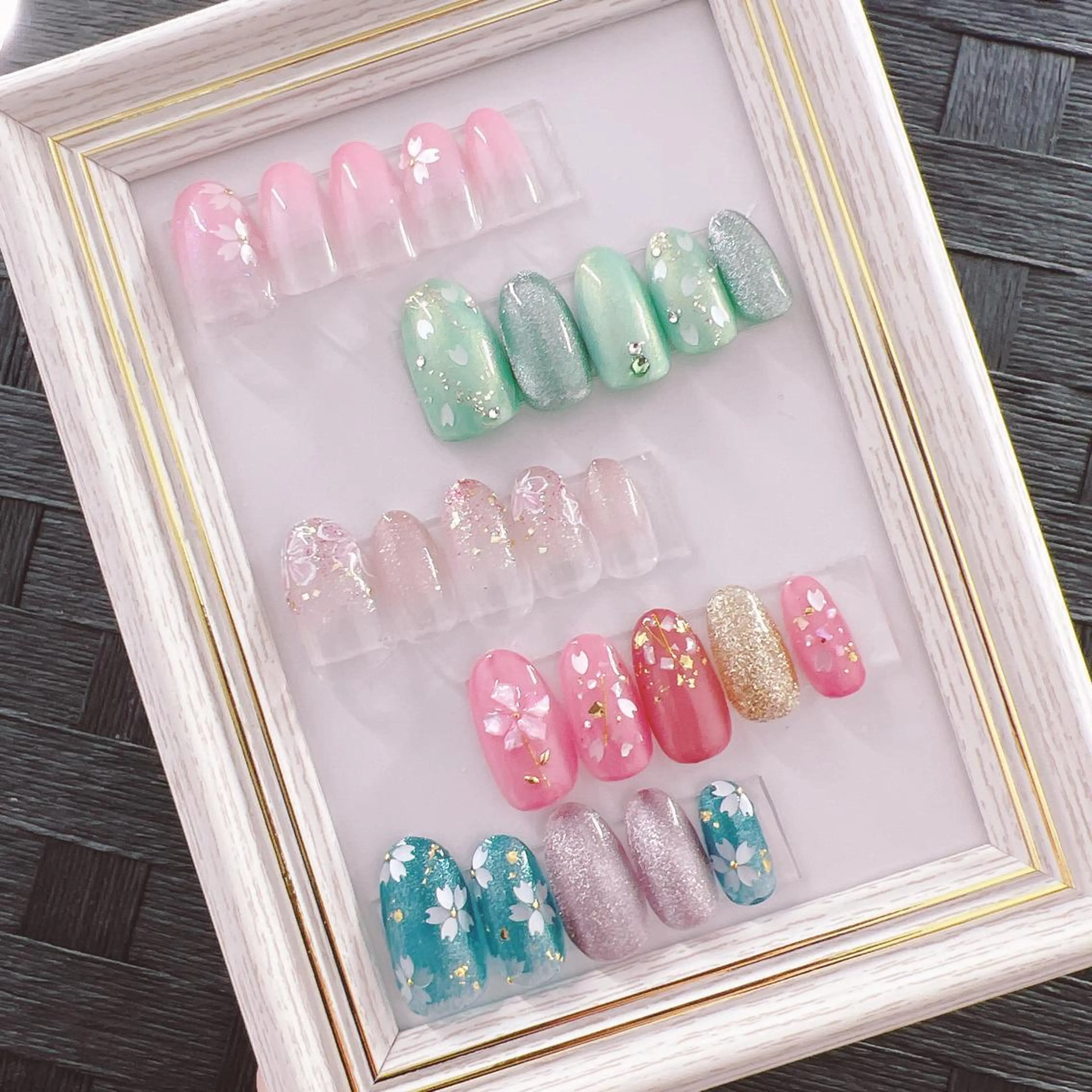 ネイル 桜ネイル 春ネイル ハンドネイル Minion所属・北浦和minion YUKIのマツエク・マツパデザイン