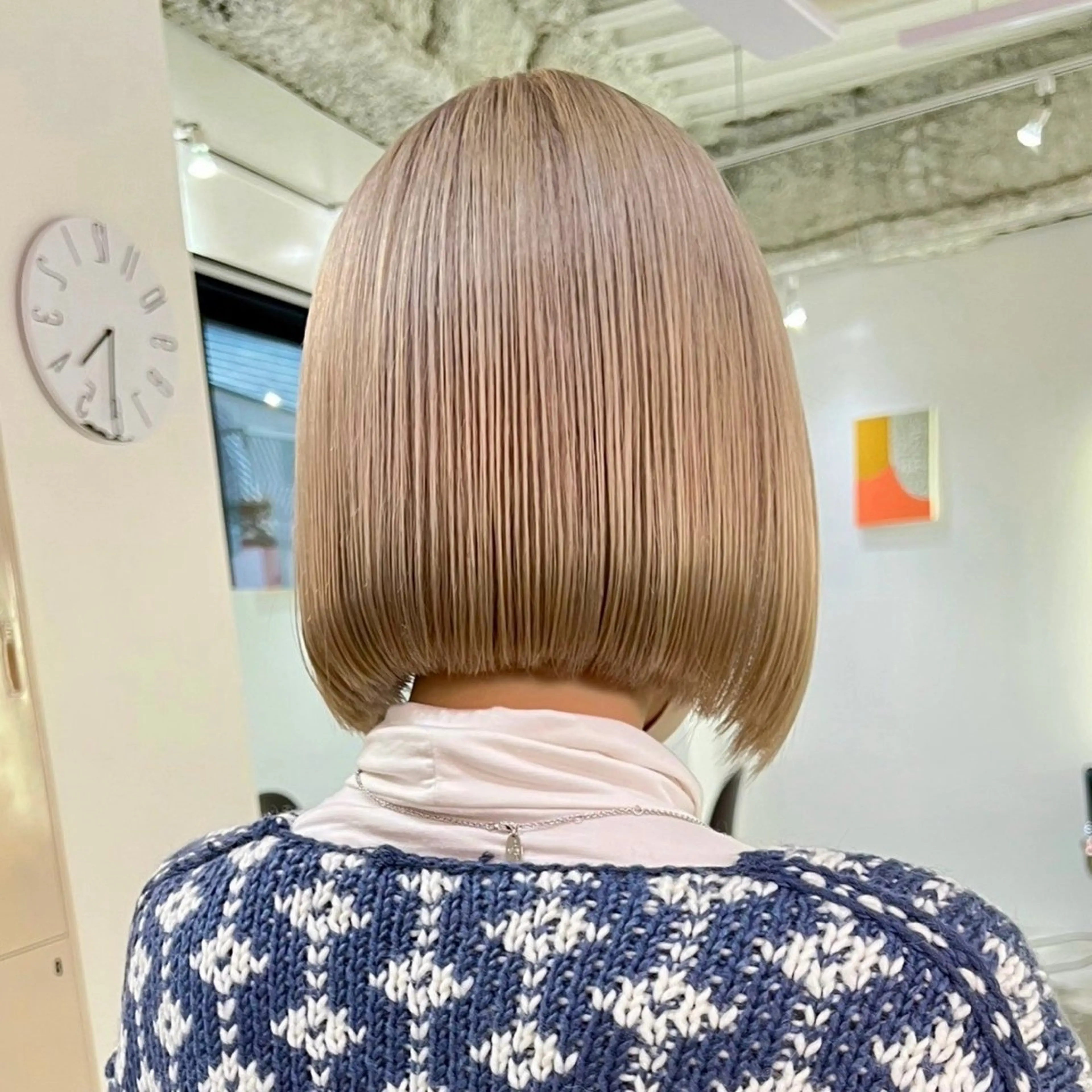 ショート カラー ベージュカラー ミルクティーベージュ ボブ ヘアカラー 🎀‪ピンクベージュ 🎀レイヤーmikuのヘアスタイル