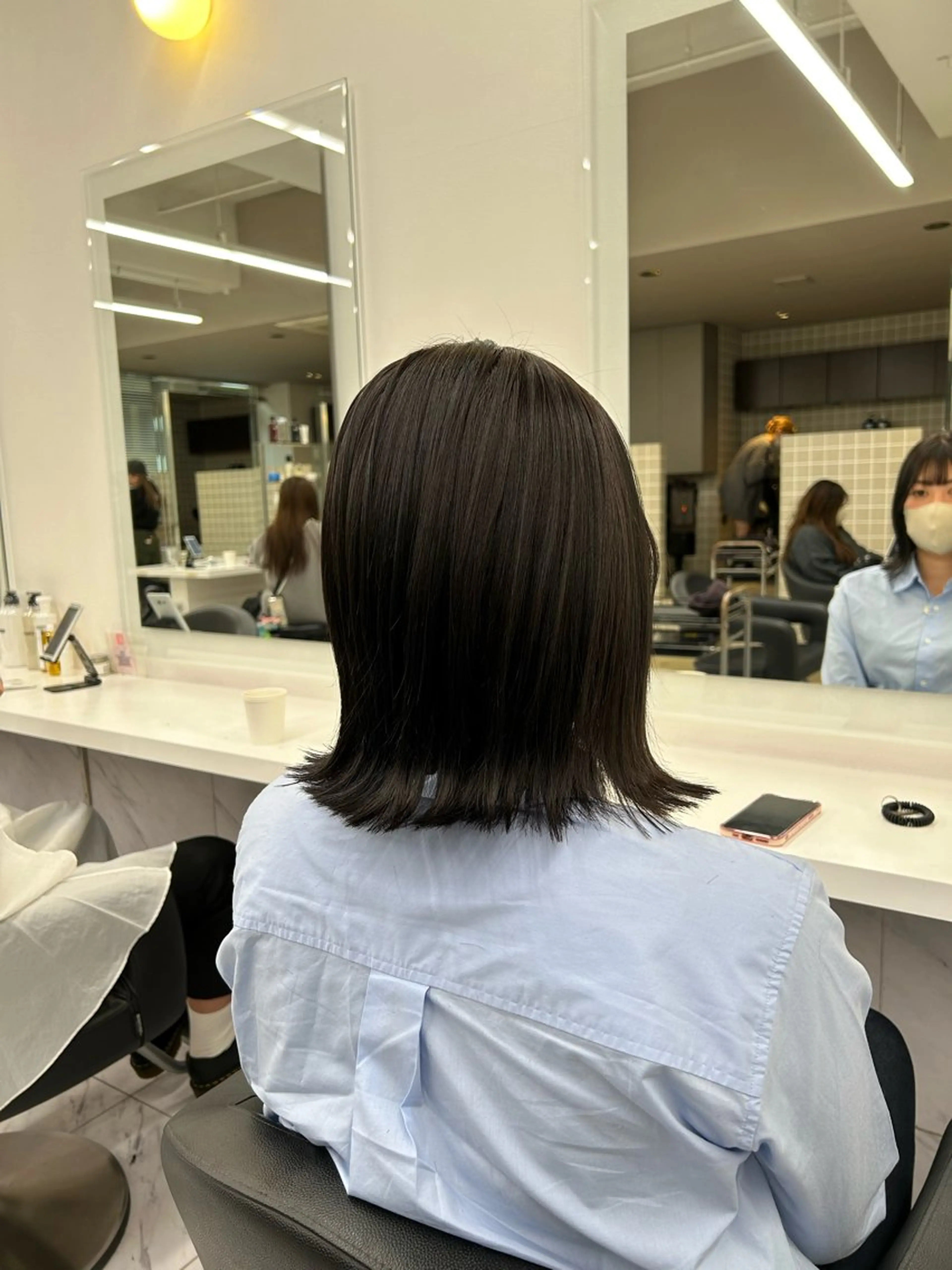 カラー ベージュ／ピンク【く すみカラー】レイヤーのヘアスタイル