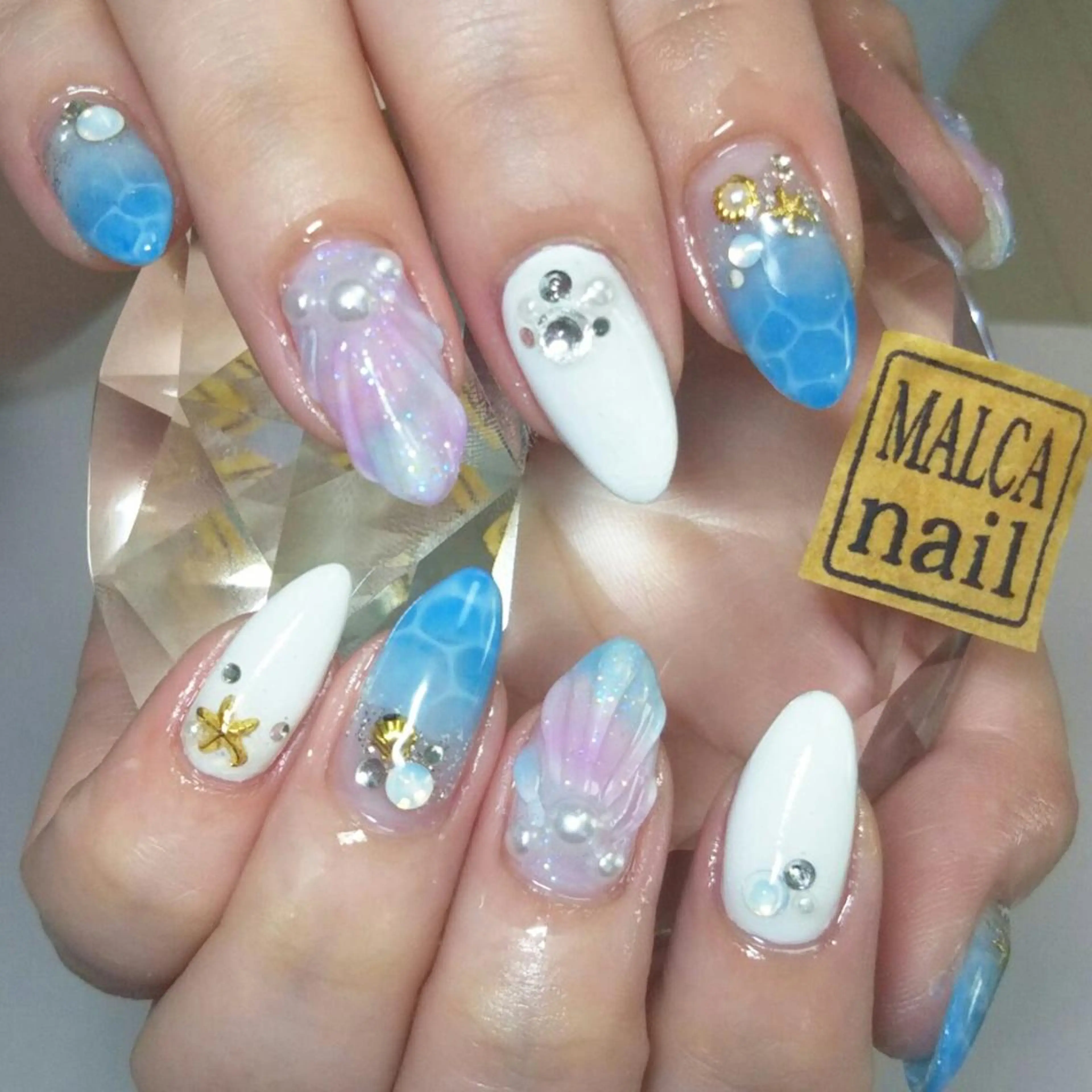 セミロング ヘアアレンジ パーマ ネイル キッズ マツエク・マツパ MALCAnail(マルカネイル)所属・荒木 莉奈のネイルデザイン