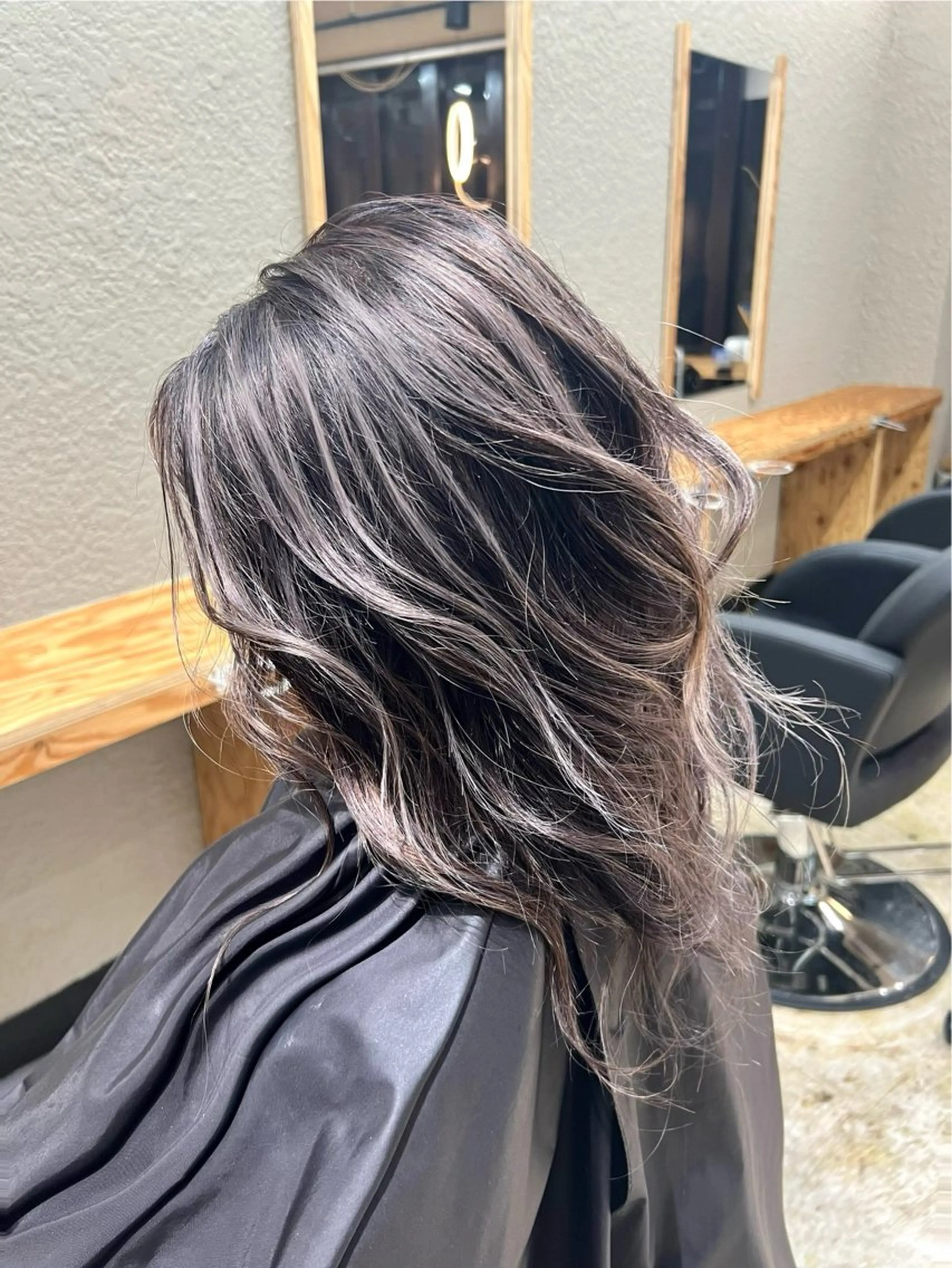 セミロング カラー ヘアカラー 💖難波レイヤー カット💖ツバサのヘアスタイル