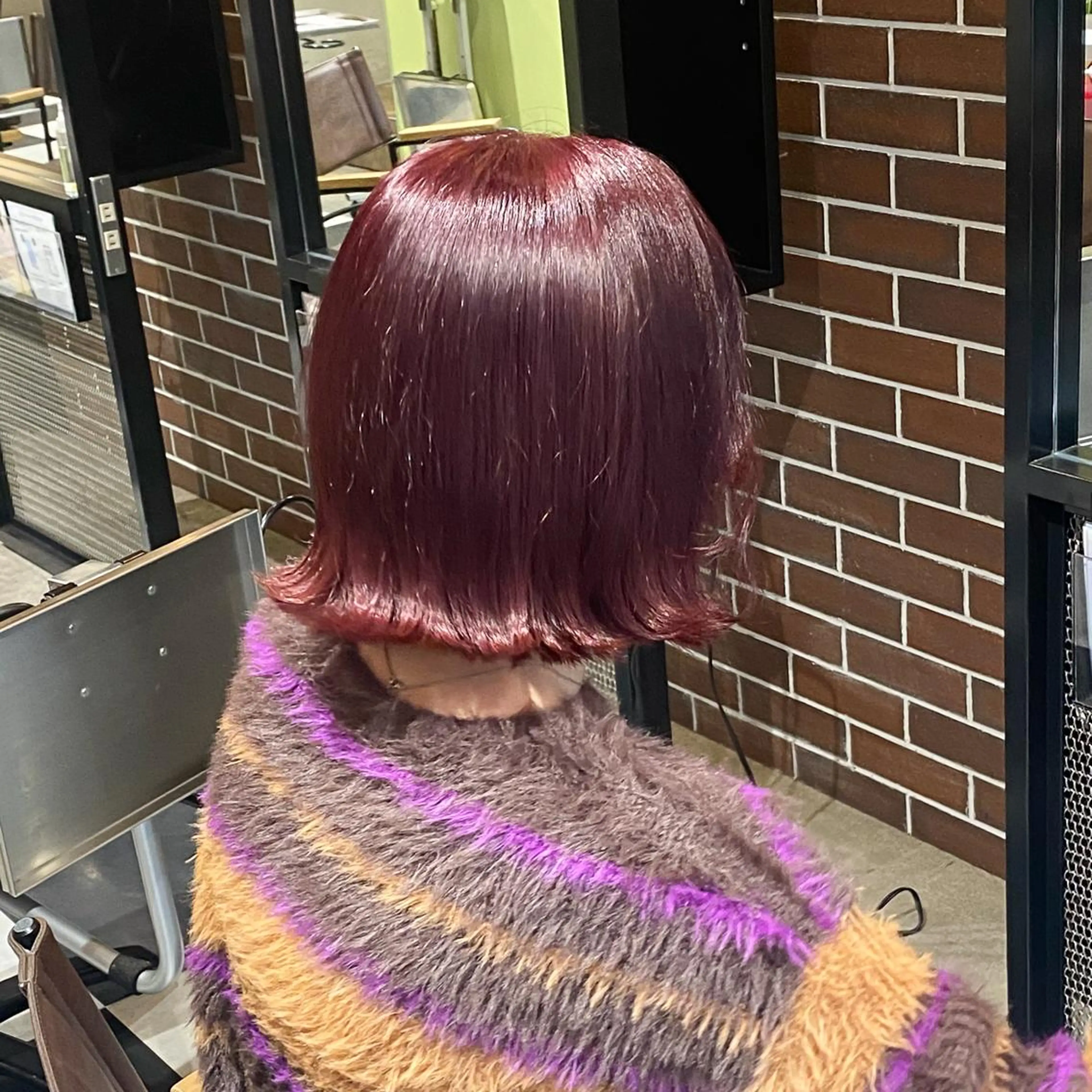 ショート カラー ブリーチ カシス ピンクカラー ✨ハッシュカット✨ ユウキ✨のヘアスタイル