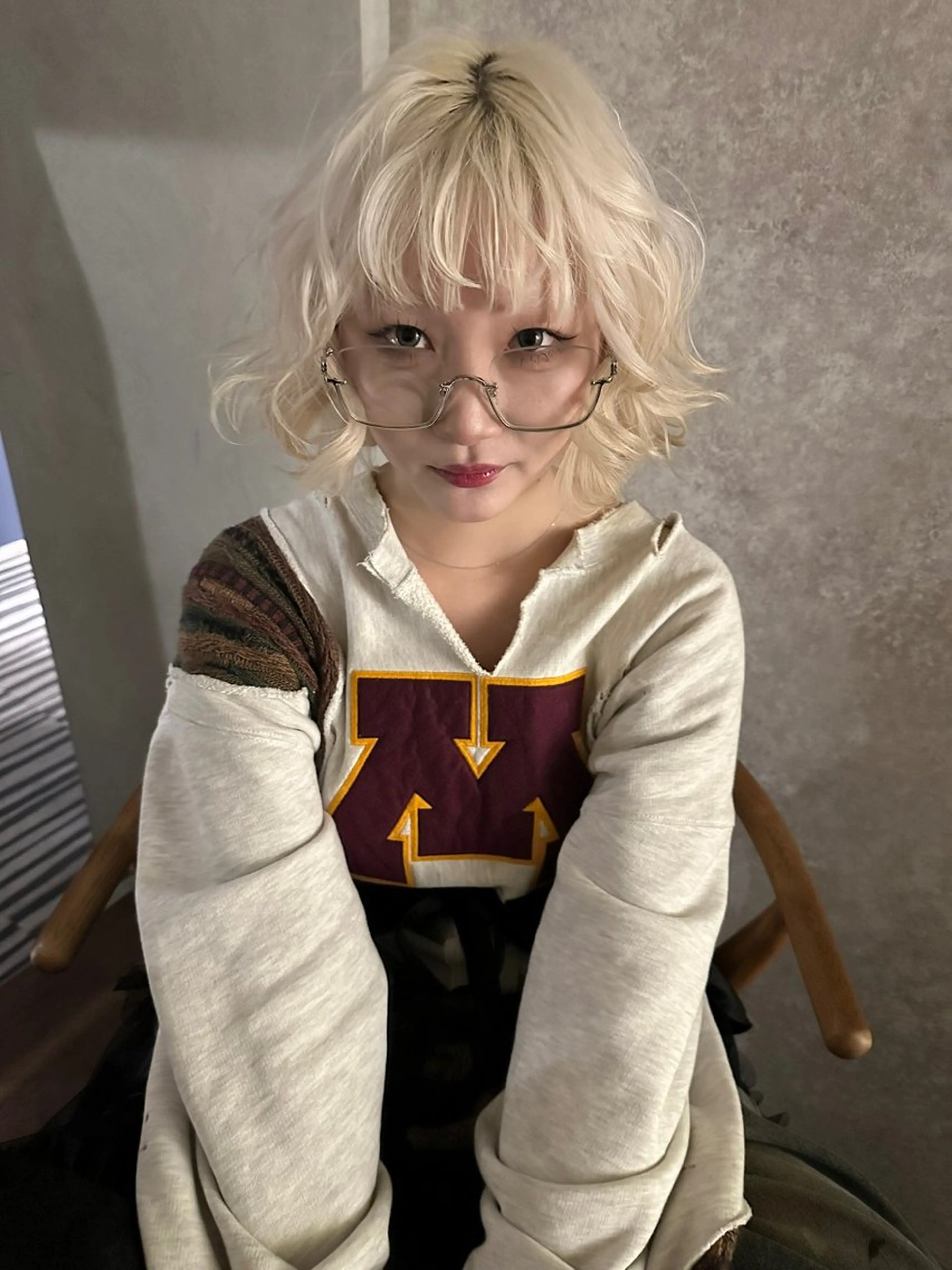 ショート カラー ヘアカラー トリートメント ヘアセット 色落ちまで2度綺麗な ハイトーン⭐️ヨシキのヘアスタイル