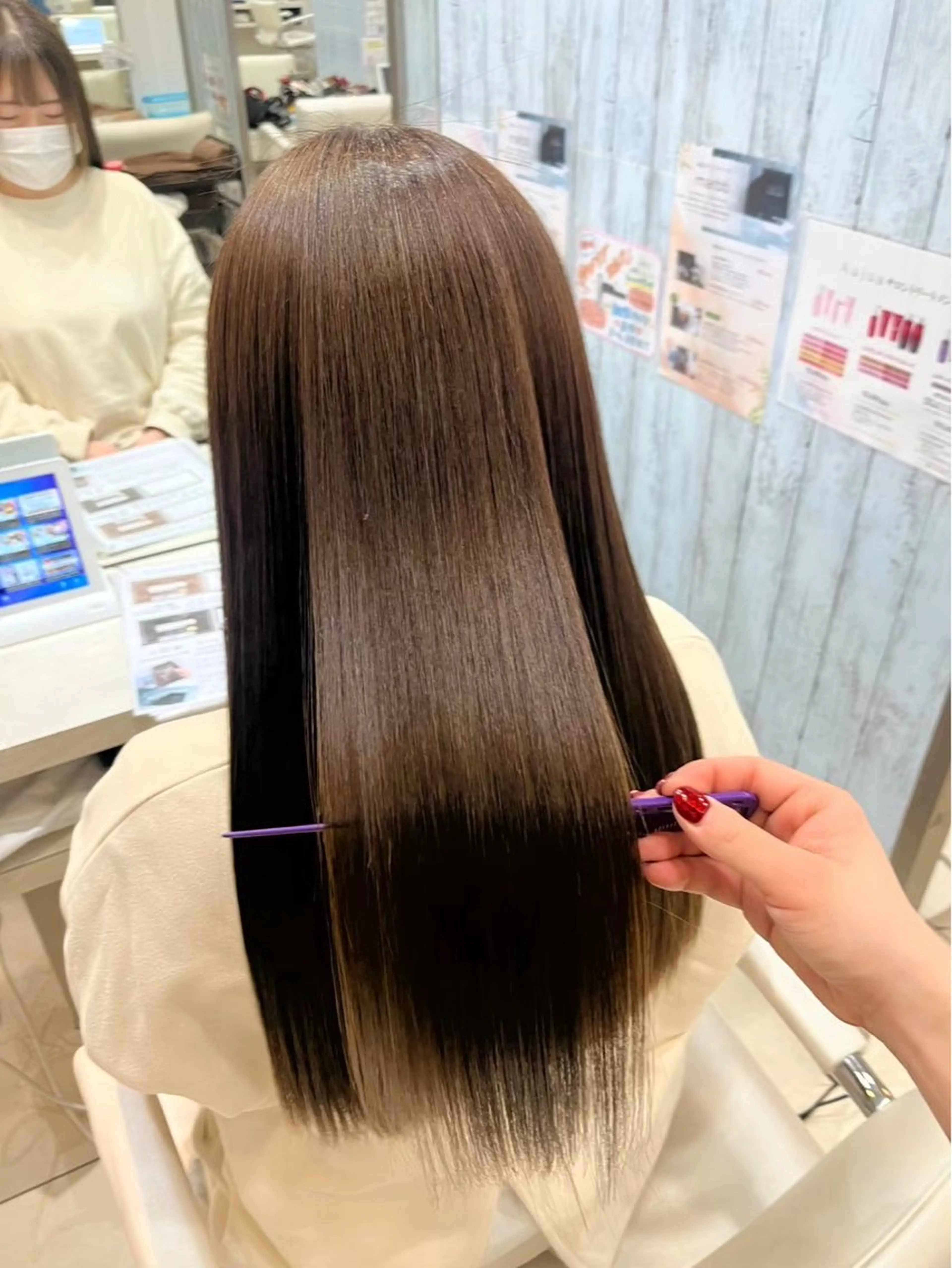 ロング Refuge by produceのヘアスタイル