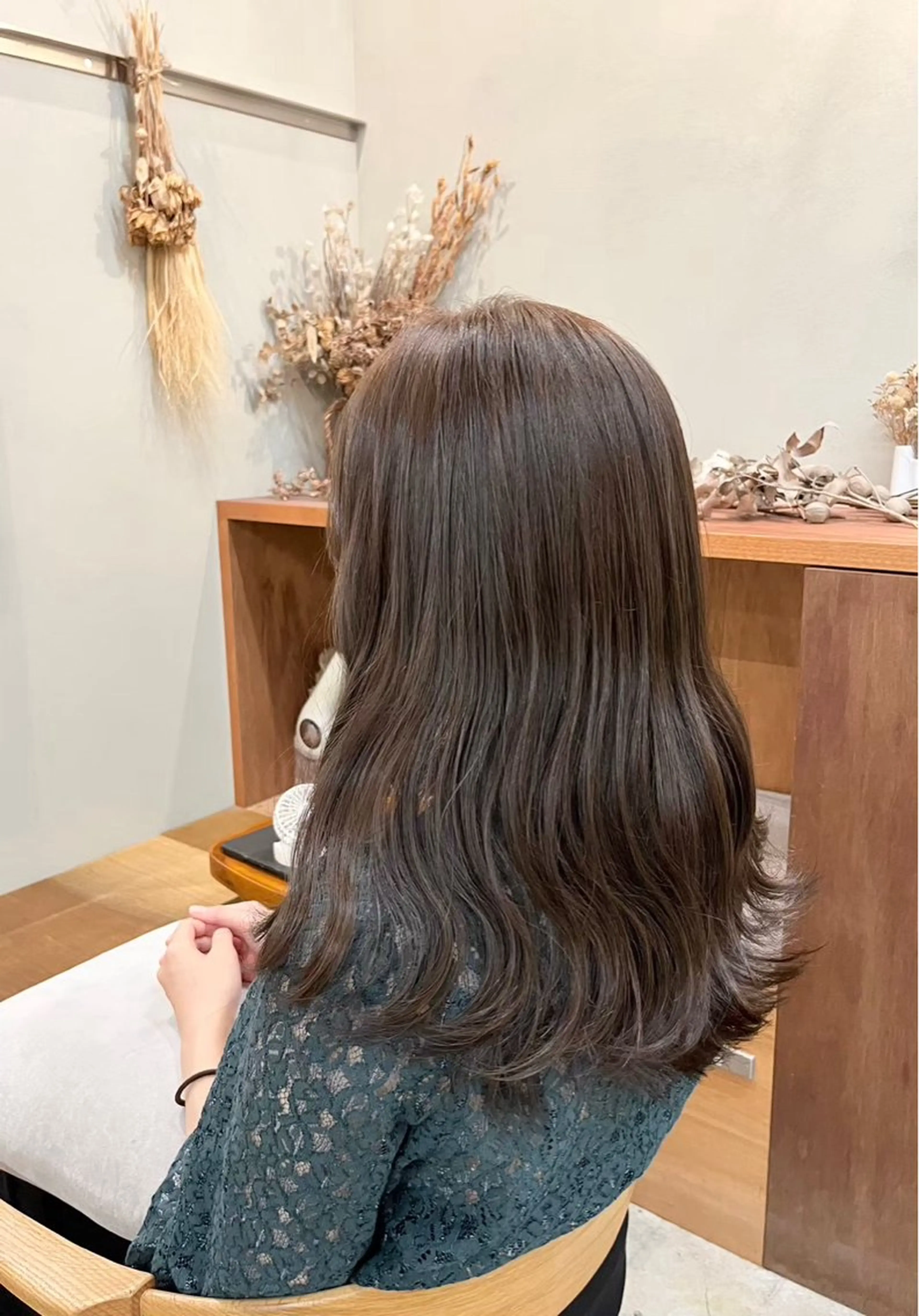 セミロング 🌼花屋併設🌼 木下奈々望のヘアスタイル