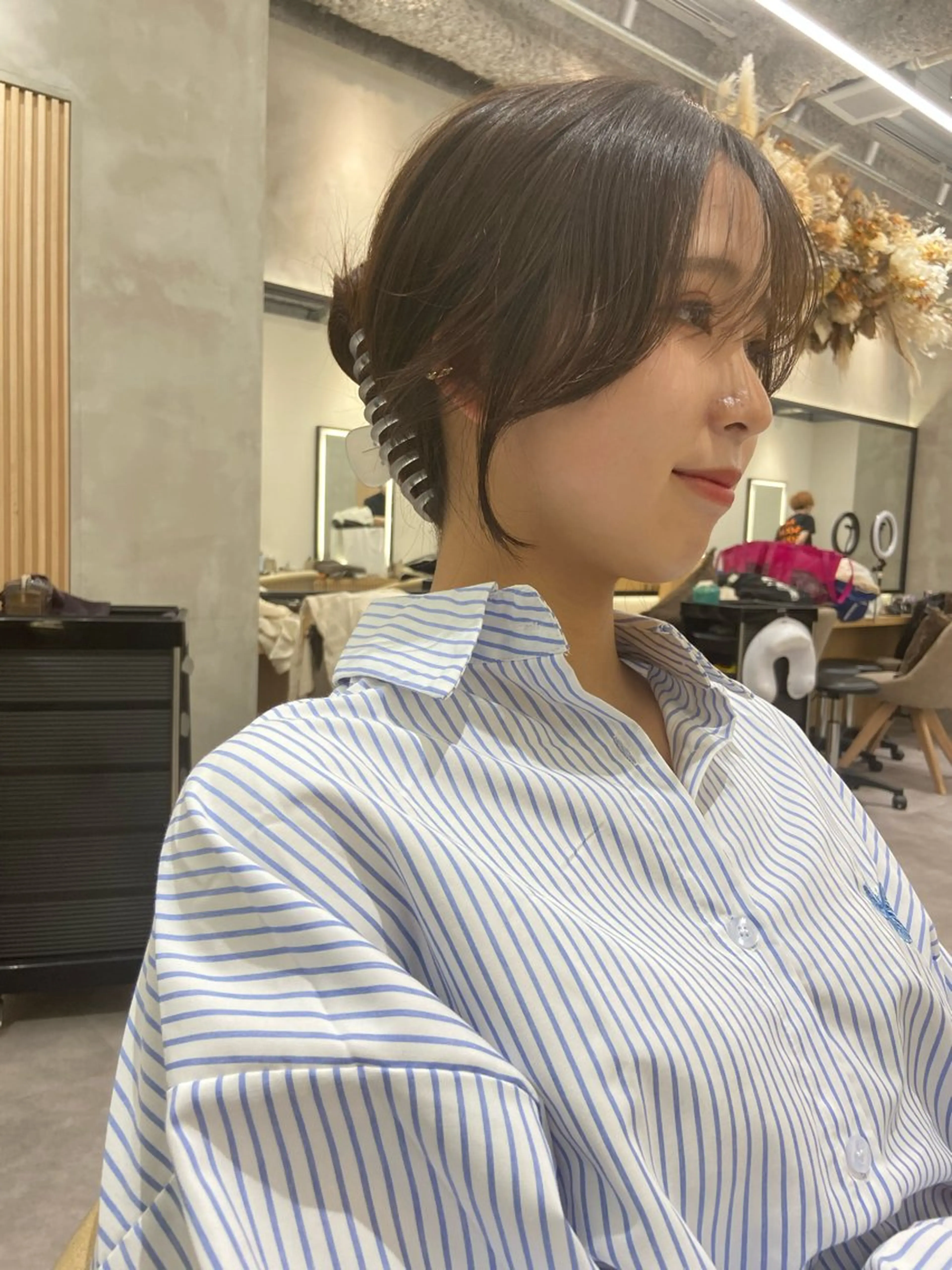 セミロング GLROW haruhiのヘアスタイル