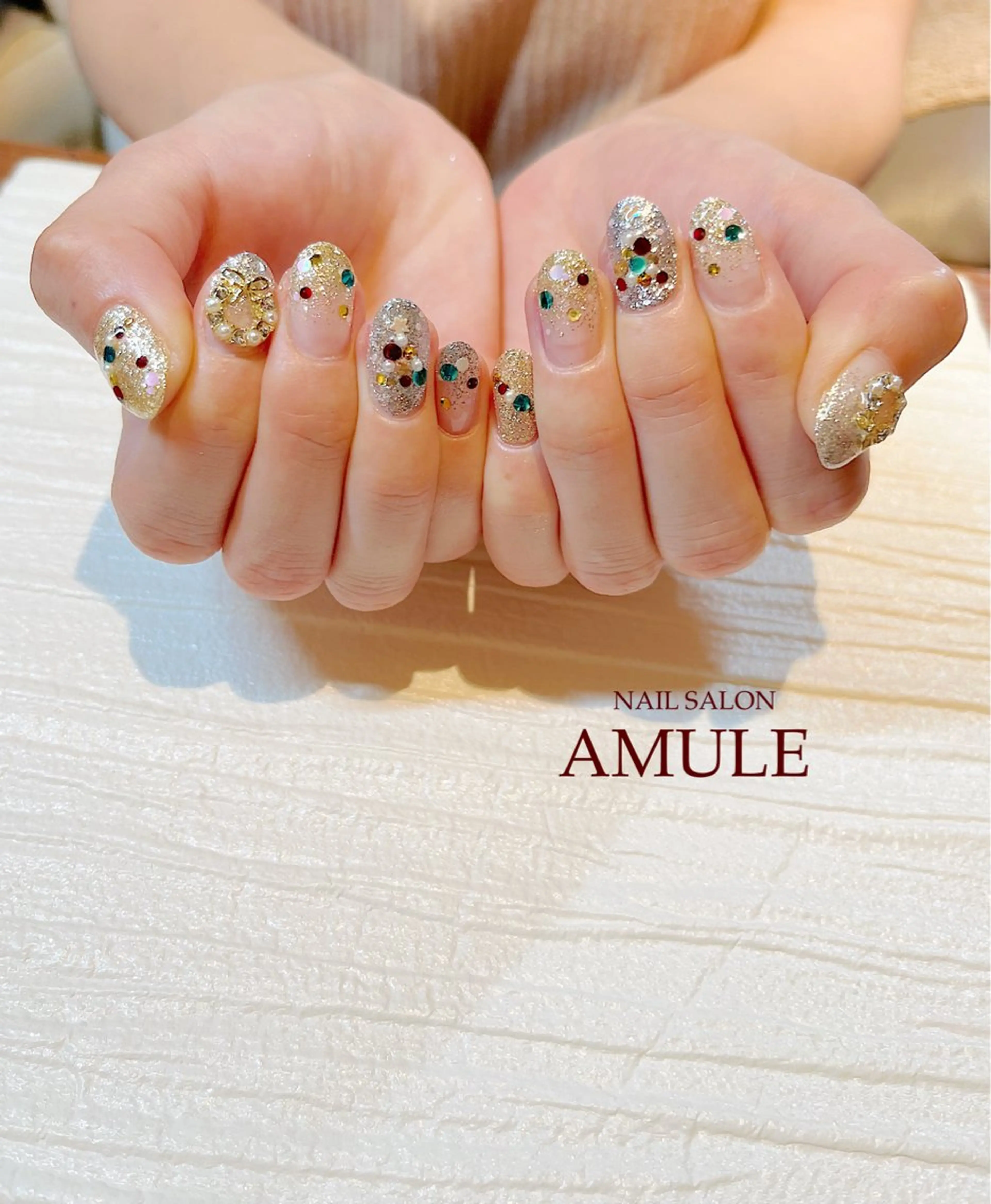 ネイル アートネイル ジェルネイル キラキラネイル 冬ネイル クリスマス ハンドネイル NAILSALON AMULEのネイルデザイン