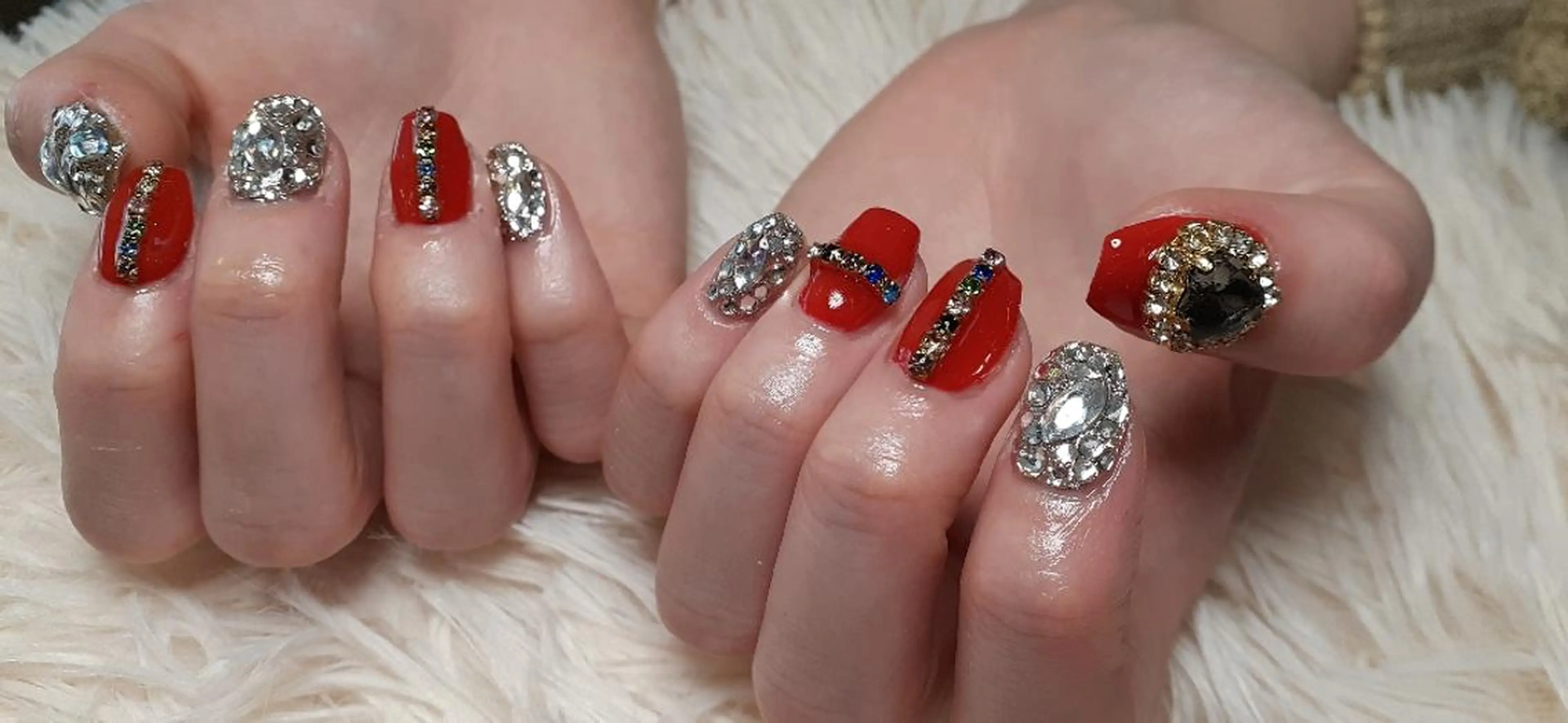 ネイル 大島 さやかのネイルデザイン