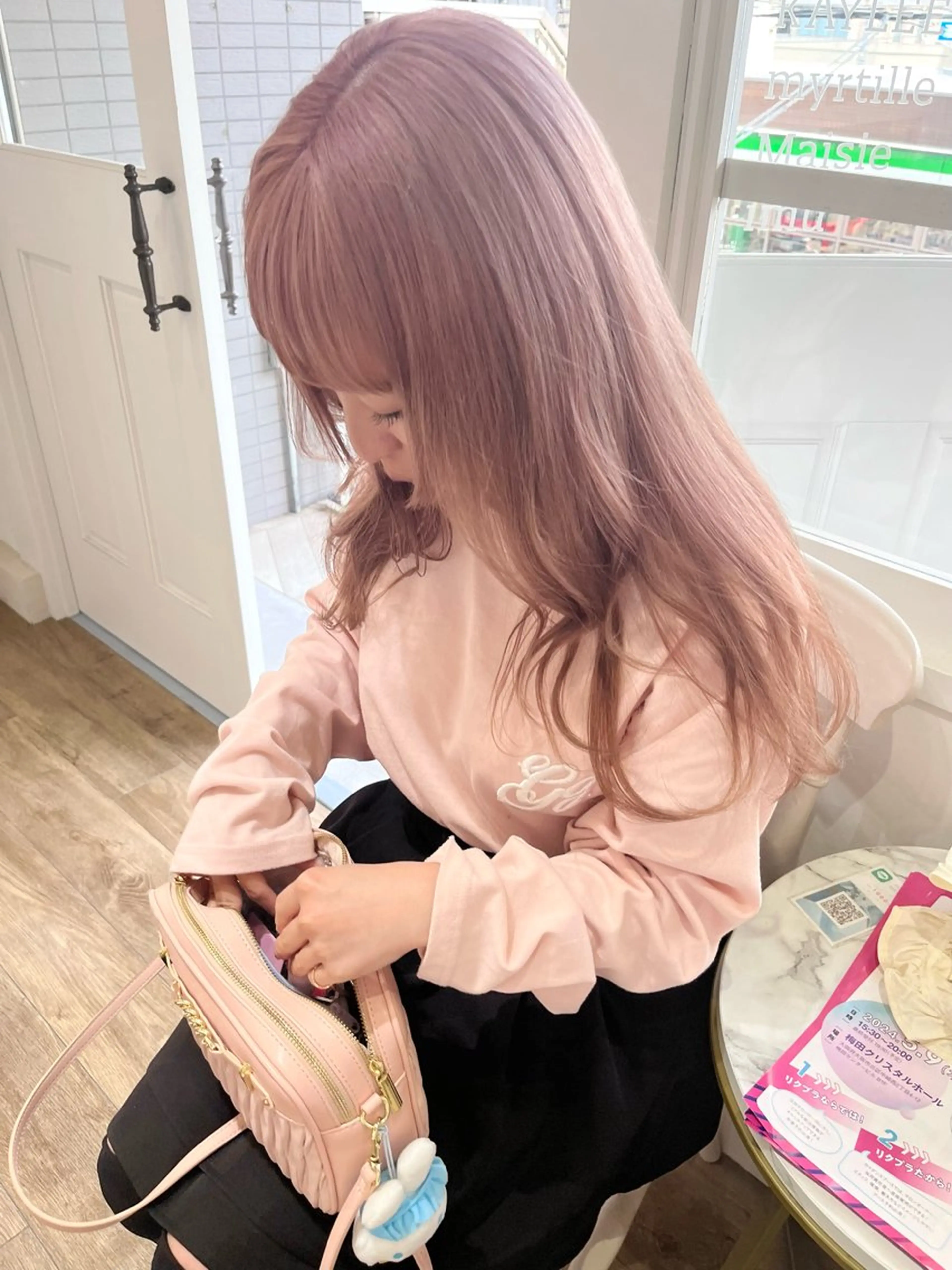 ロング カラー ヘアカラー KAYLEE ayanoのヘアスタイル