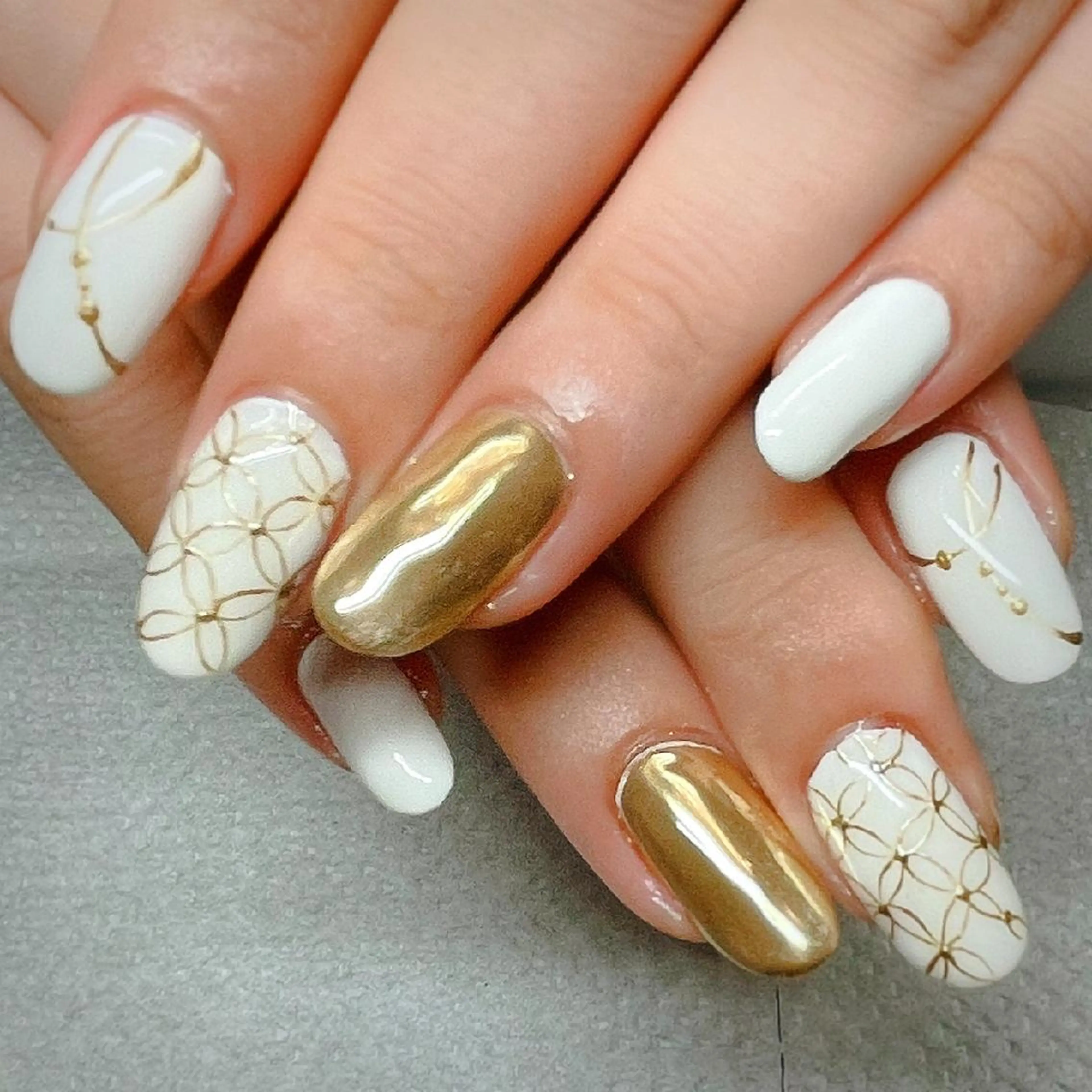 ネイル ゴールド ミラーネイル ハンドネイル フットネイル AQUA NAIL所属・AQUA NAILのネイルデザイン