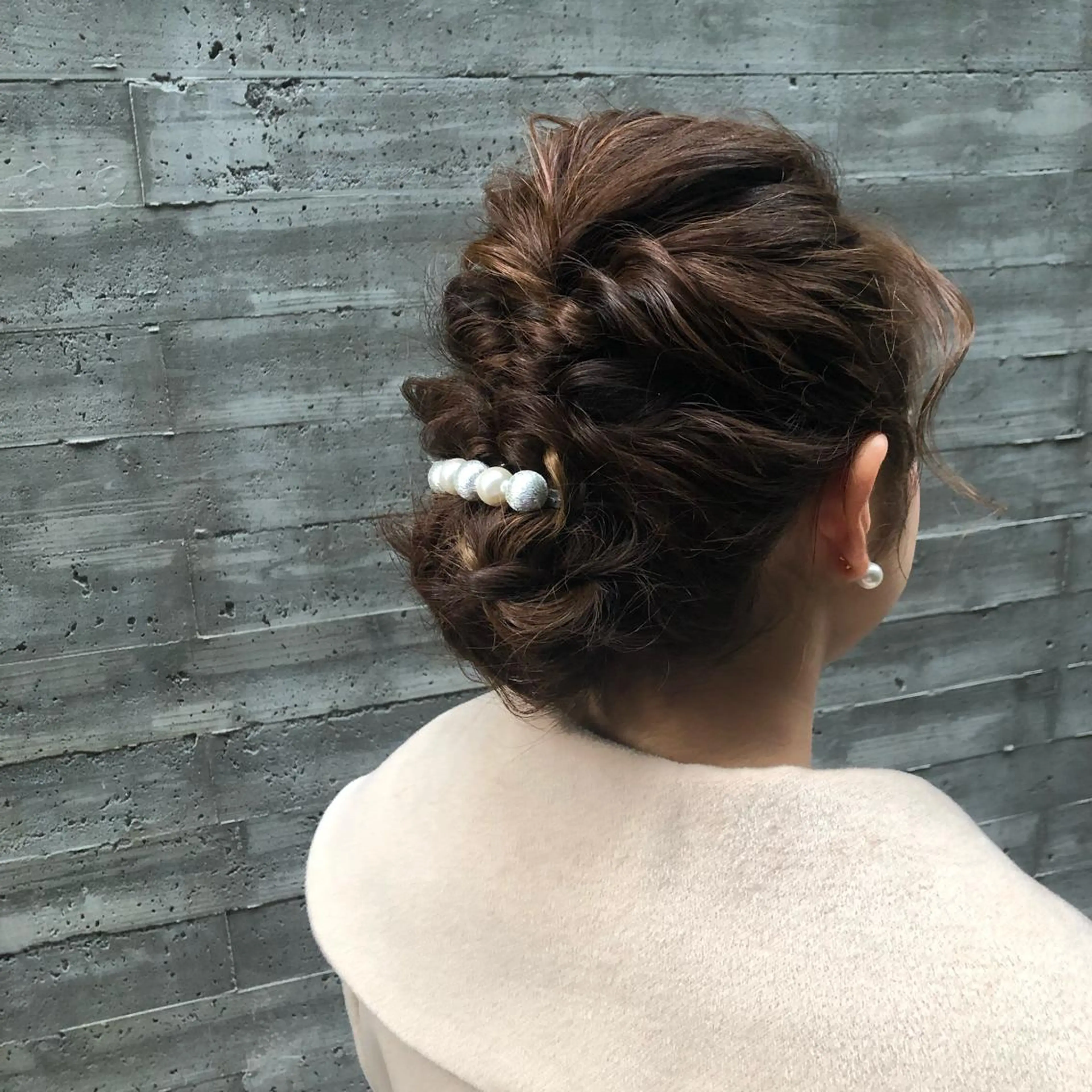 ミディアム カラー パーマ ヘアアレンジ apish aoyama所属・武 愛子の眉毛・アイブロウイメージ