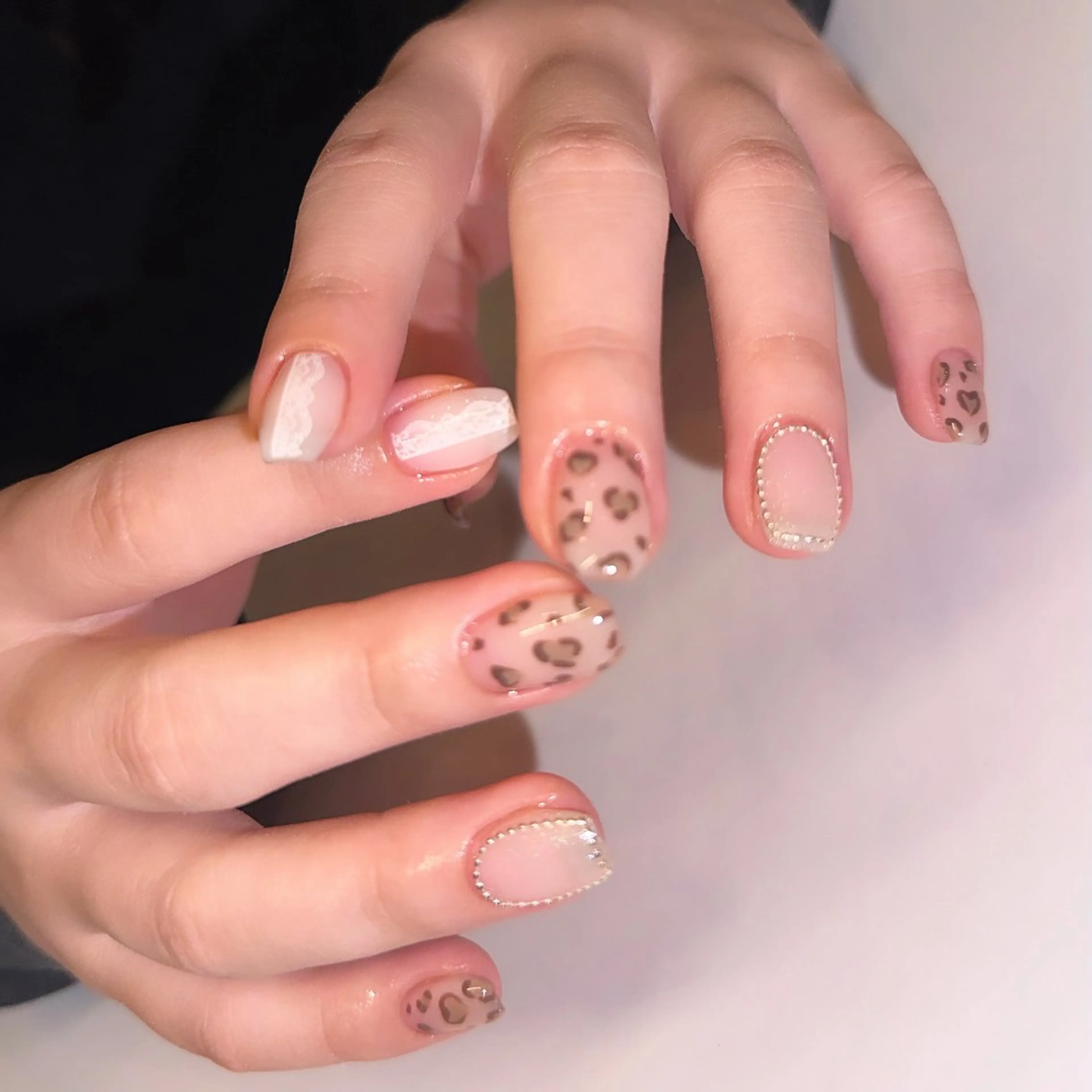 ショート ハンドネイル Amo所属・Amo nailのネイルデザイン