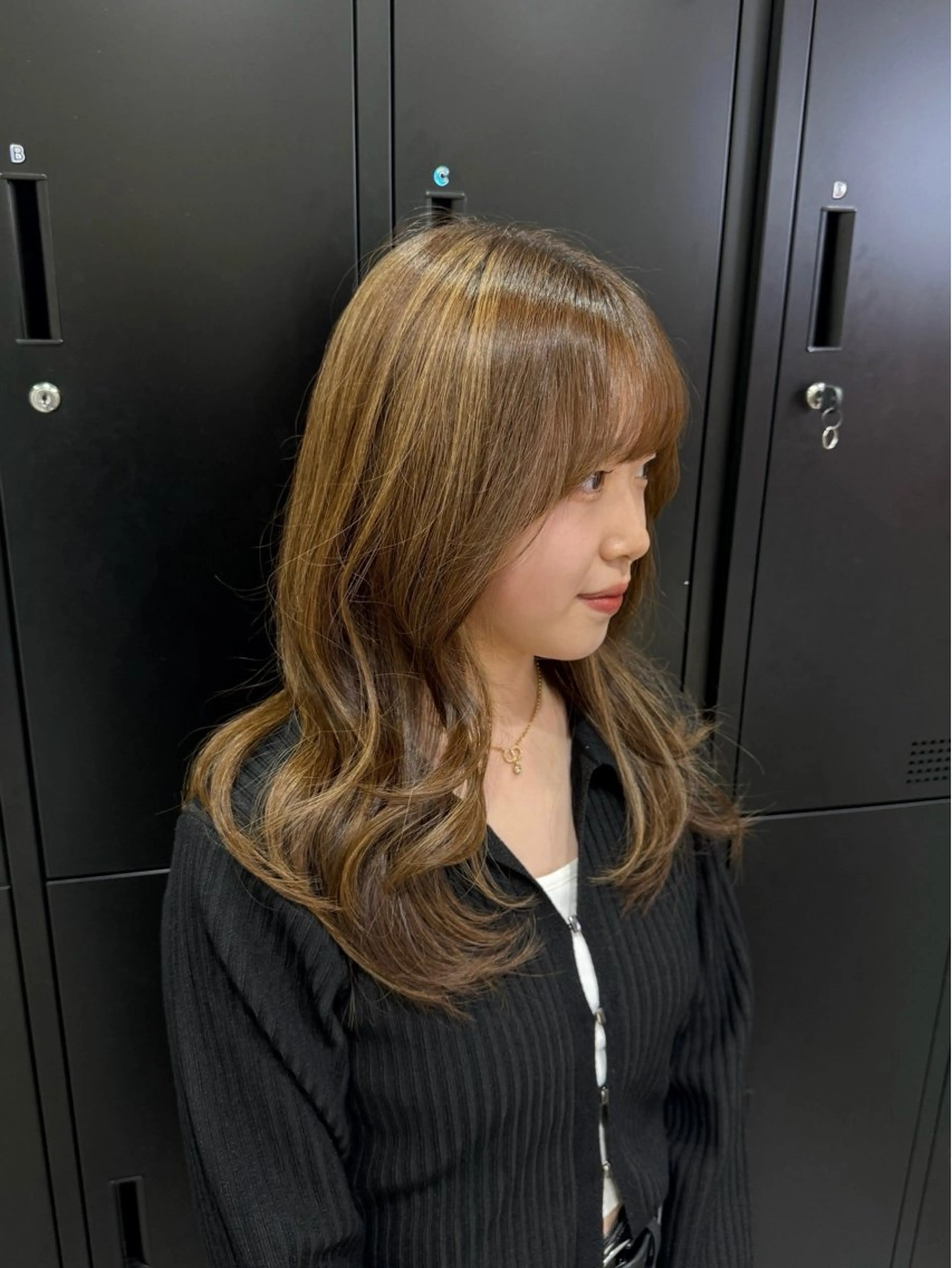 セミロング カット 韓国特化🇰🇷千葉 /レイヤーカット竜生のヘアスタイル