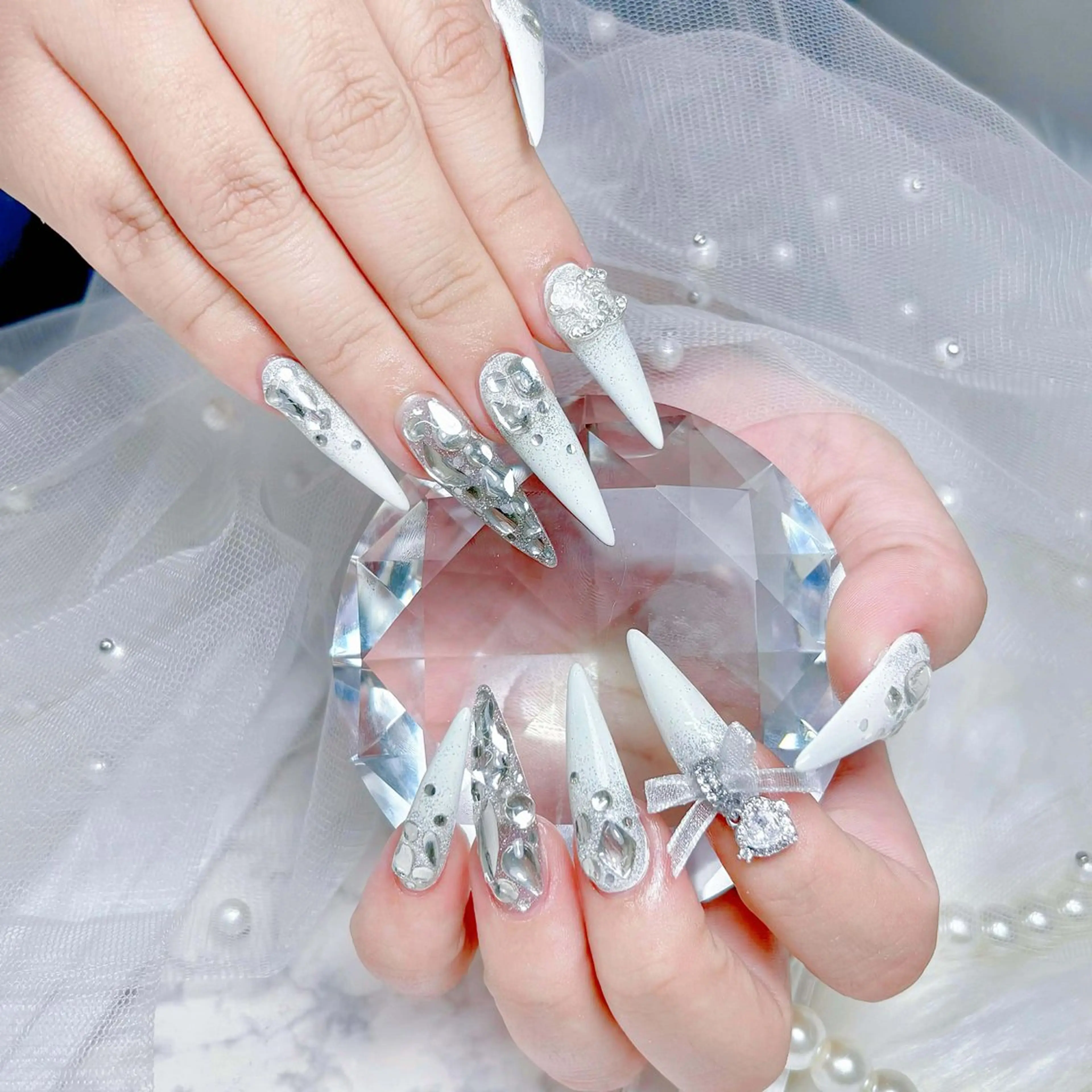 ネイル アートネイル ジェルネイル キラキラネイル 持ち込み シンプルネイル ハンドネイル ハンドケア ぱん ちゃんのネイルデザイン