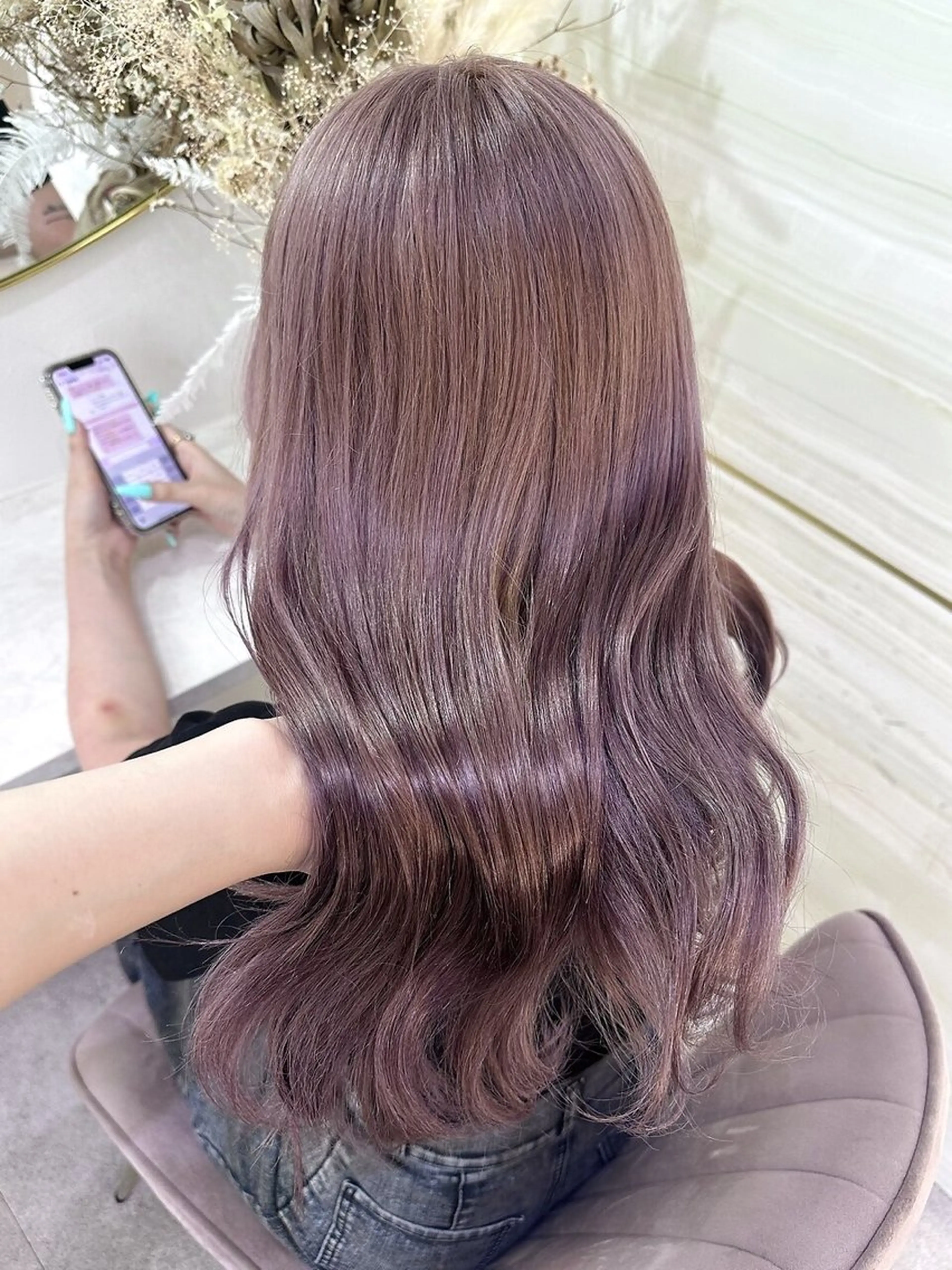 ロング カラー ラベンダーカラー ラベンダーピンク ピンクカラー 似合わせカット 🐈‍⬛momo🐾 lovisのヘアスタイル