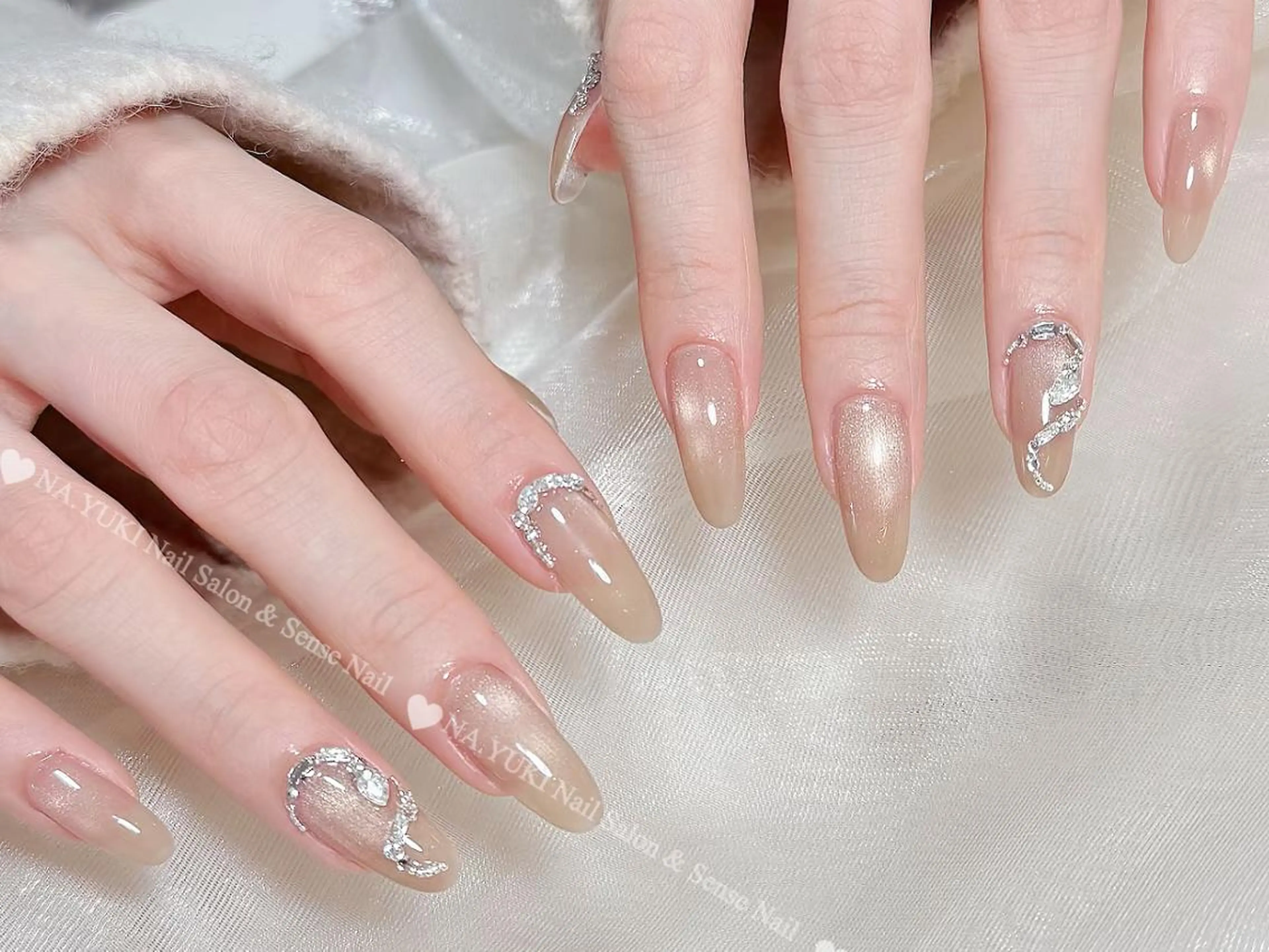 ネイル 🦋 Queenieのネイルデザイン