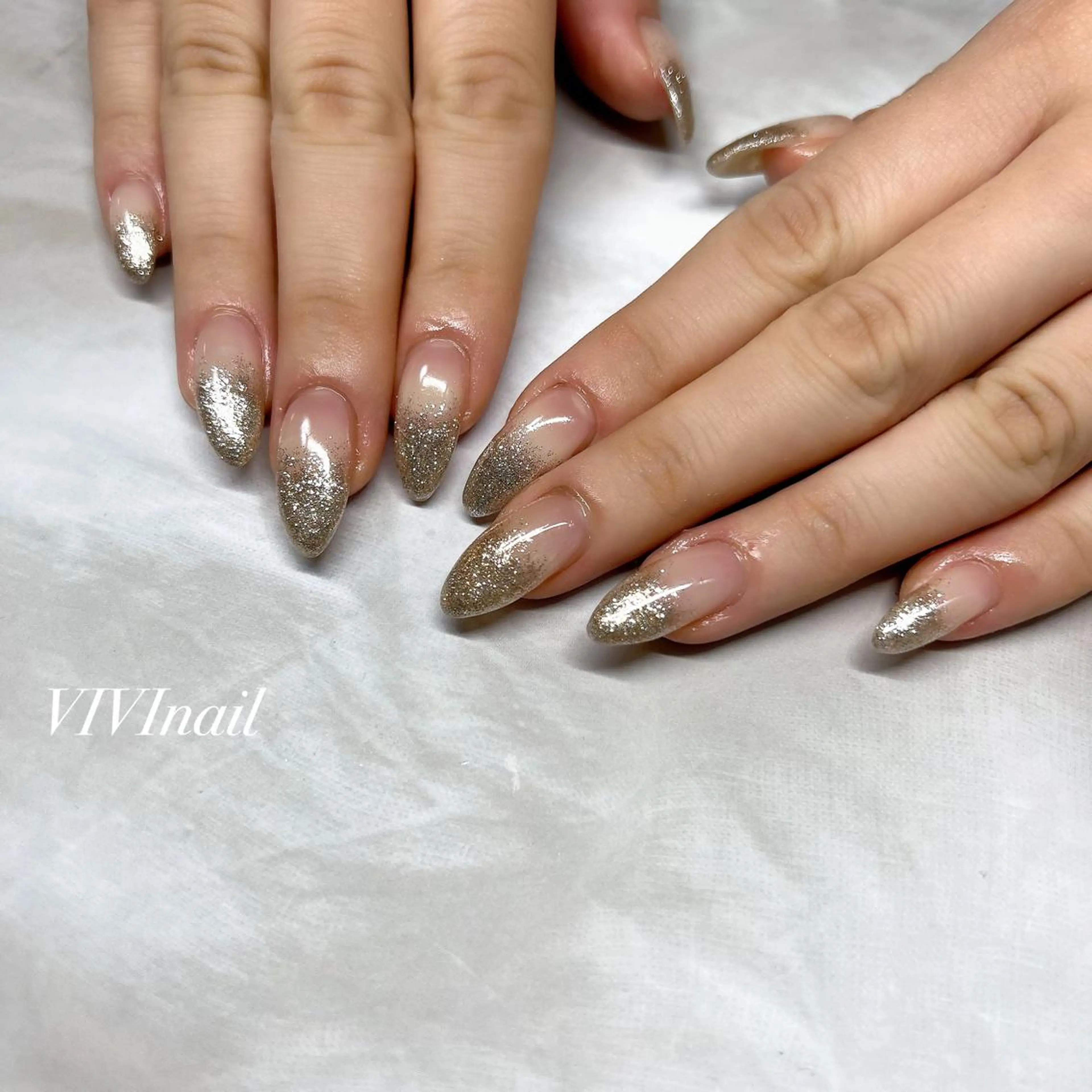 ネイル グラデーション ラメ(グリッター) ラメグラデーション ハンドネイル vivi nailのネイルデザイン