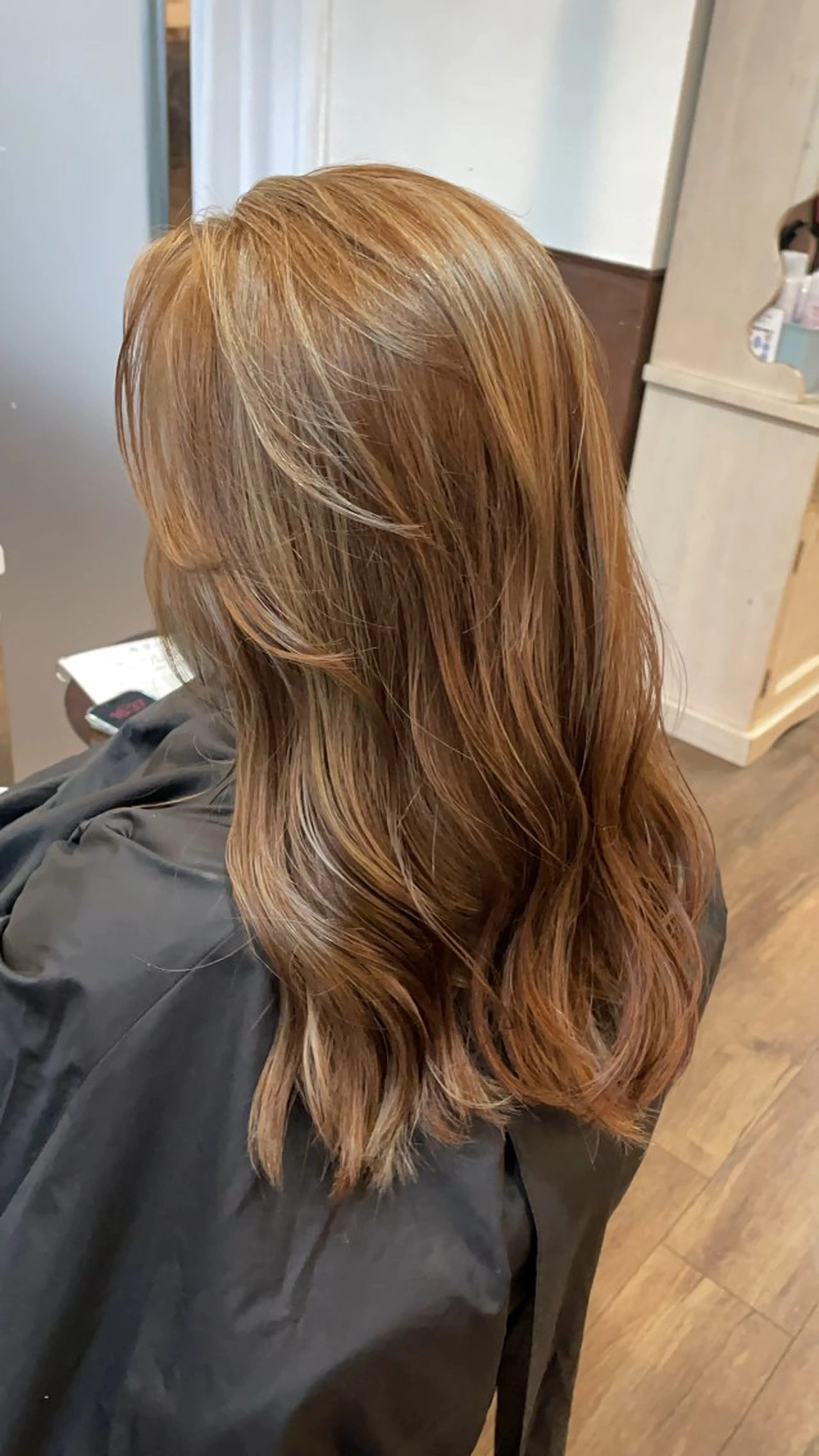 ロング カラー 万都里 MATSURIのヘアスタイル