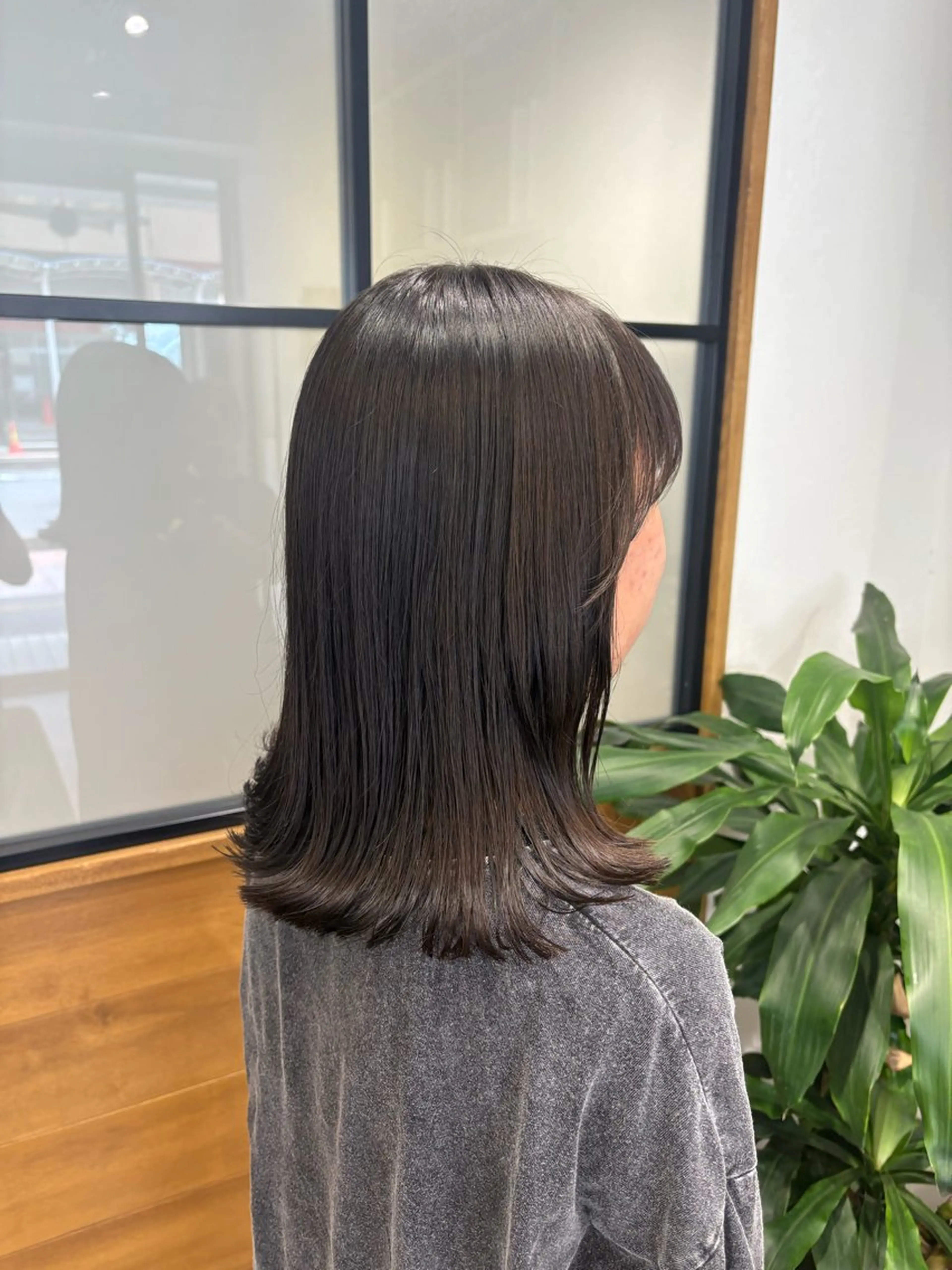 ミディアム カット といだ なぎさのヘアスタイル