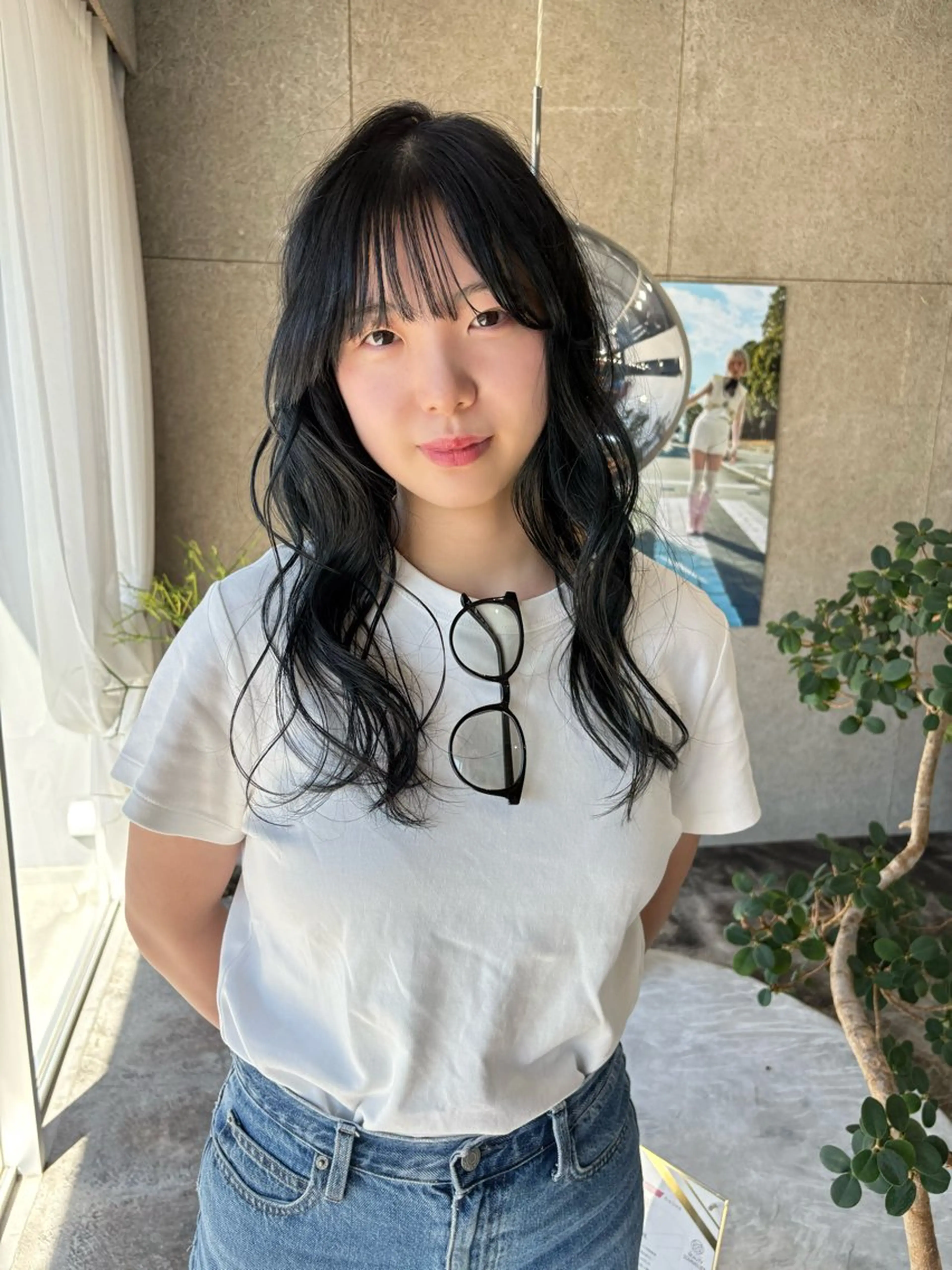 カラー 黒髪 ブルーカラー ブルーブラック ヘアカラー トリートメント KUBO HADUKIのヘアスタイル