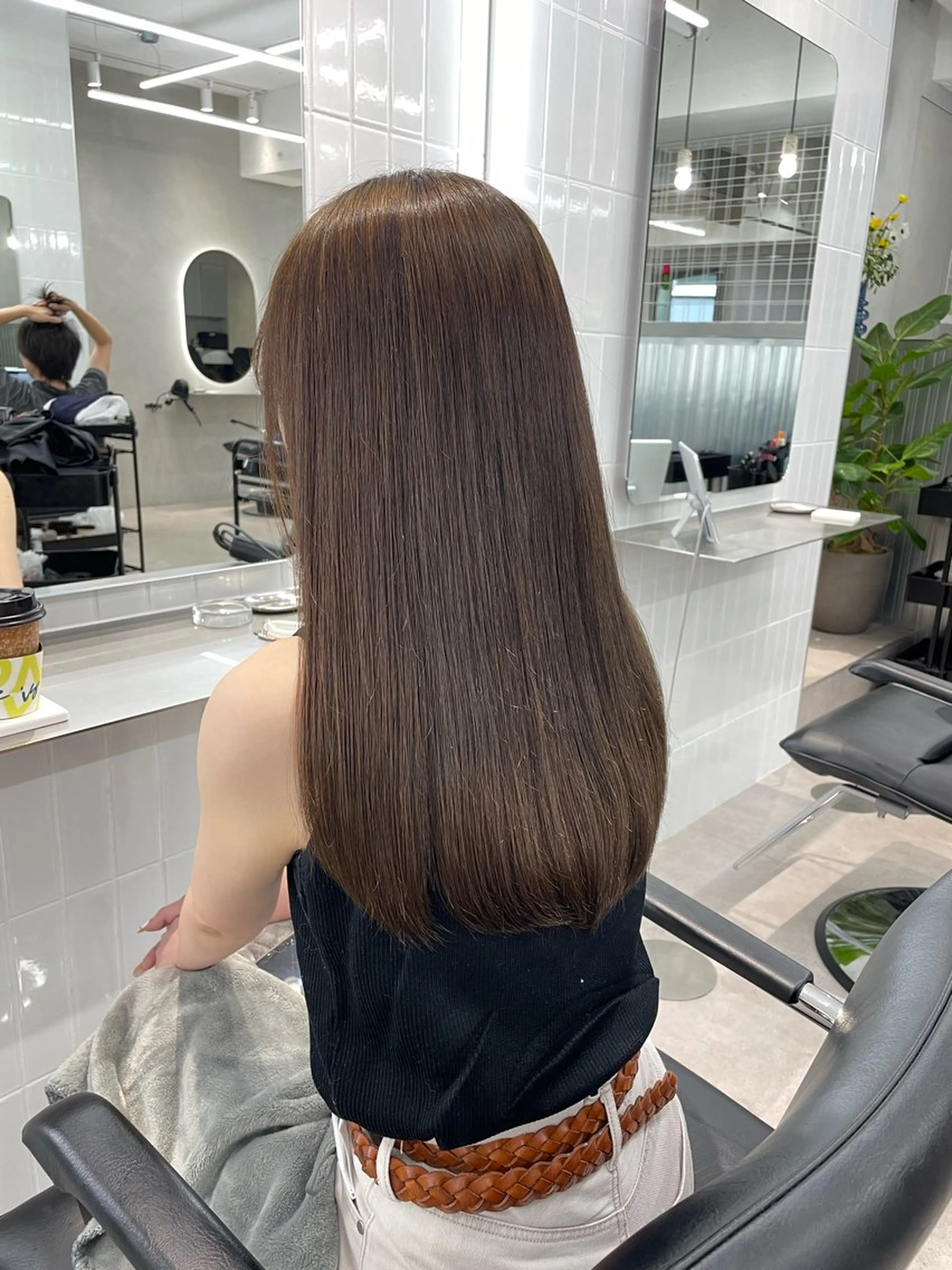 ロング カラー アッシュ ベージュカラー 黒髪 ブリーチ ブルーカラー ヘアカラー トリートメント 🌊海外ハイライト リタッチ/グレー系のヘアスタイル