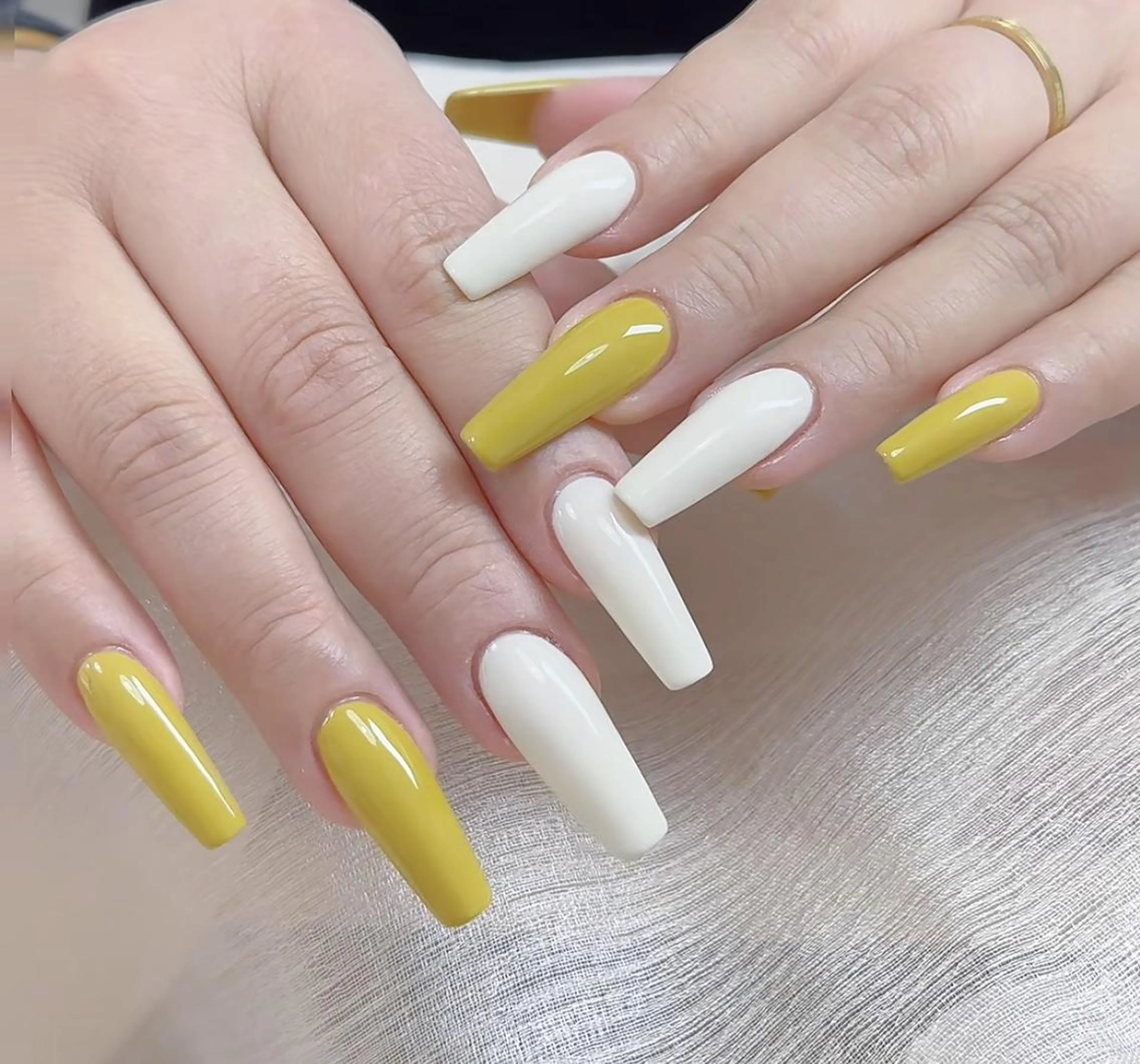 ネイル ハンドネイル 🍑 momo_nailのネイルデザイン
