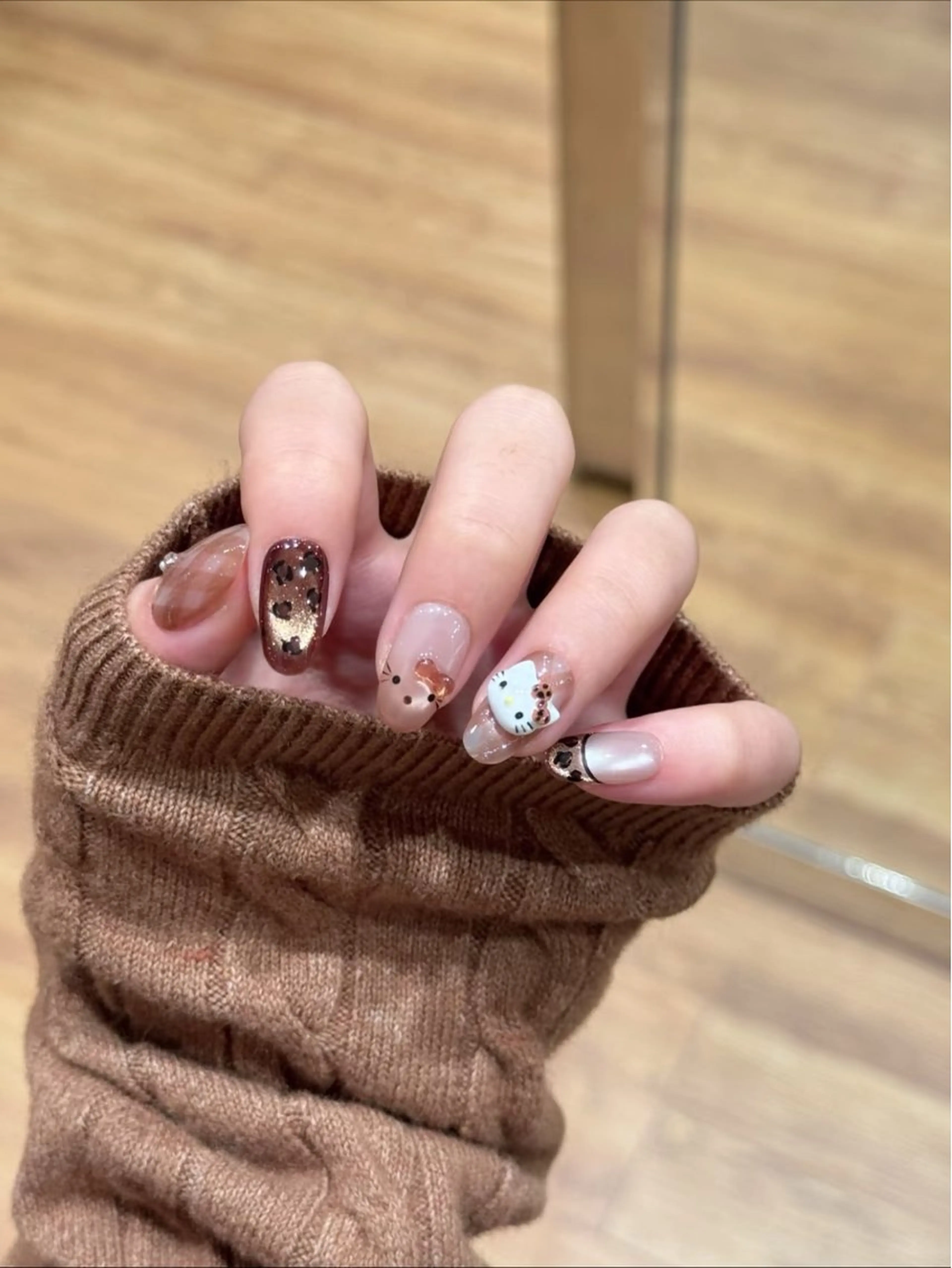 ネイル オーロラネイル ブルー チークネイル フットネイル フレンチネイル ハンドネイル Any_nail新大久保店所属・Any nailのネイルデザイン