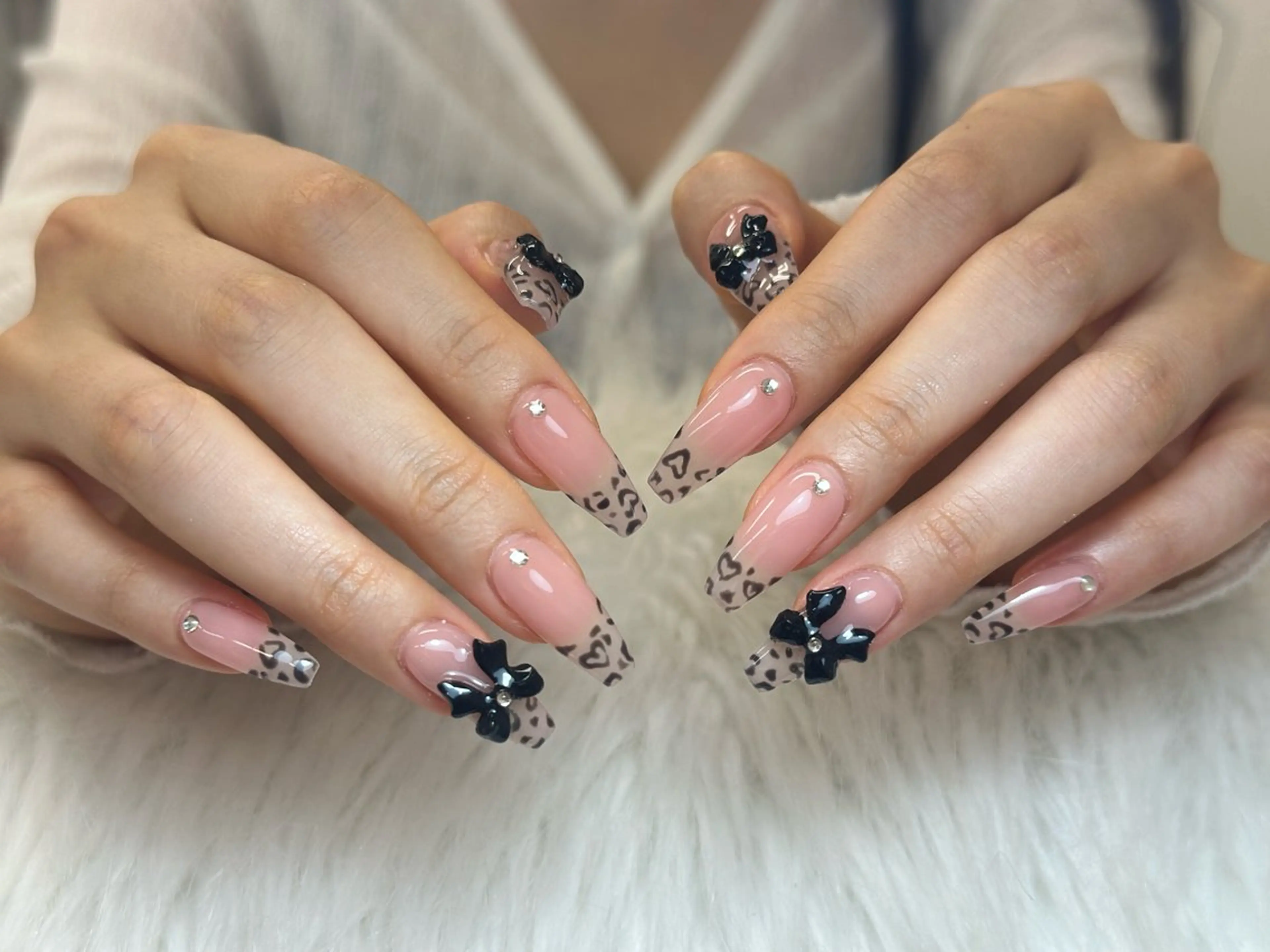 ネイル アートネイル ジェルネイル マグネットネイル ハンドネイル JennNail_ マオのネイルデザイン