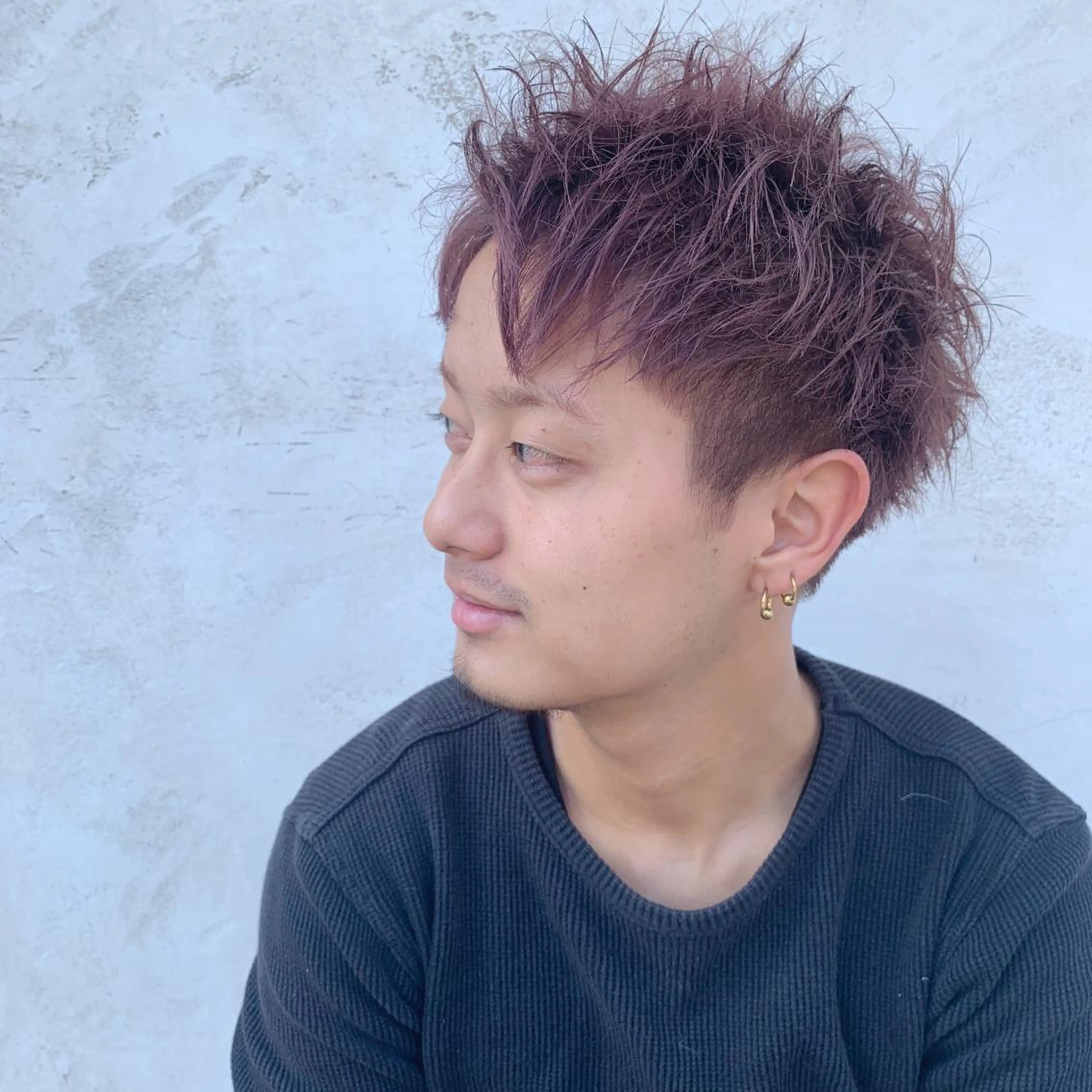 メンズ メンズブリーチ ミルクティーベージュ の魔術師　manaeのヘアスタイル