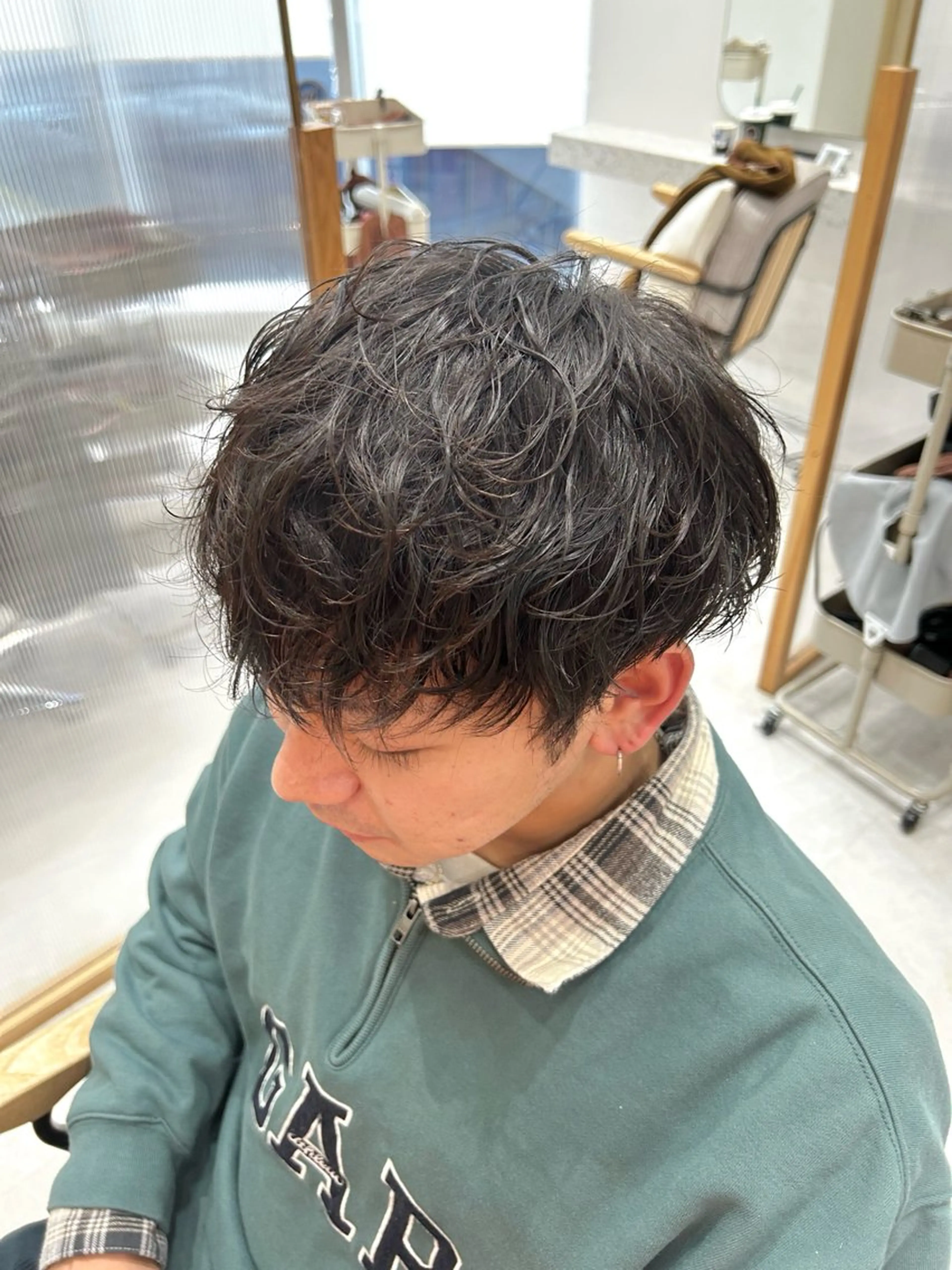 パーマ メンズ メンズパーマ カット パーマ トリートメント メンズ特化美容師👾 チカのヘアスタイル