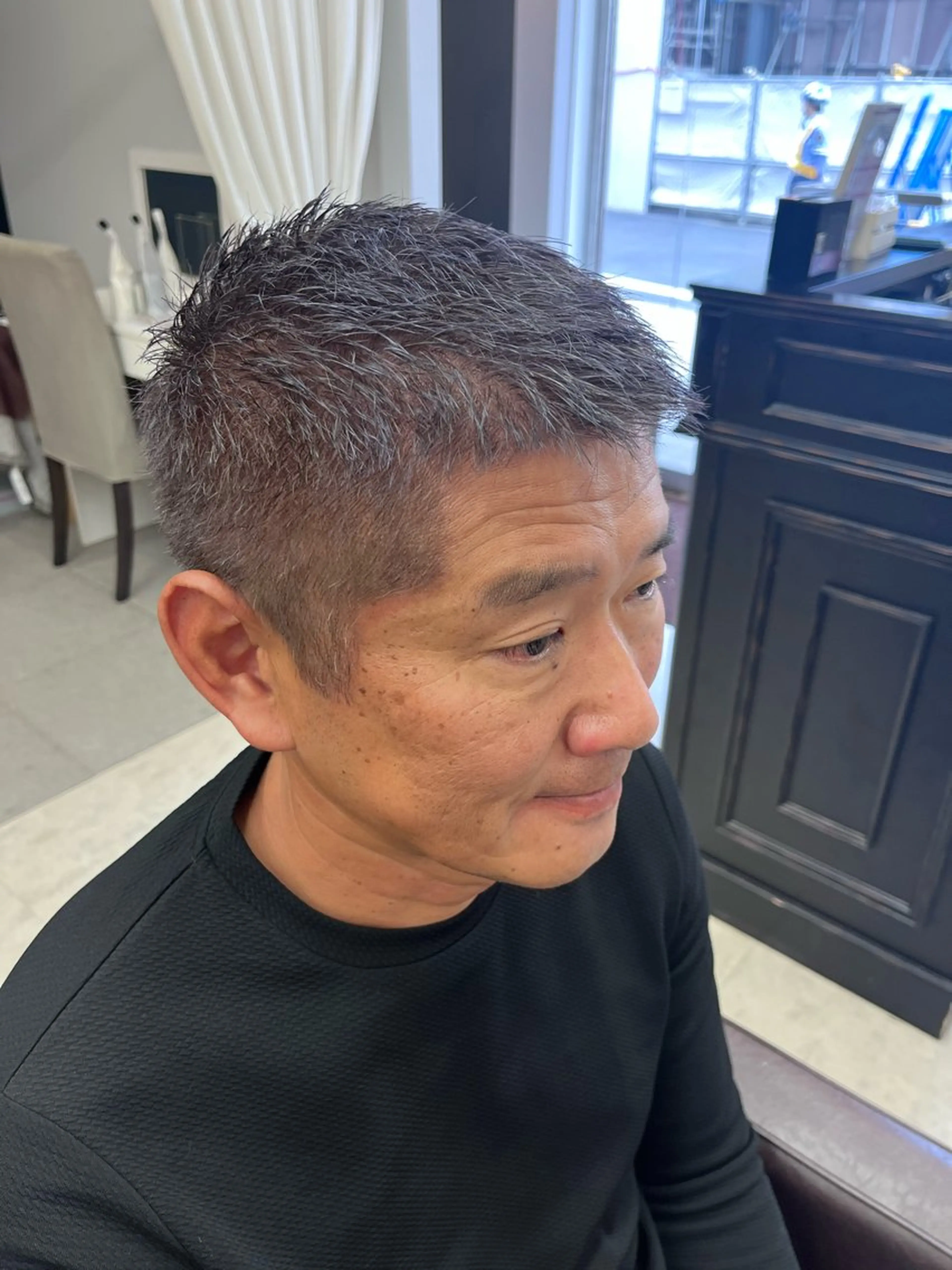 ショート メンズ ヘアカラー Crescere所属・小島 凜のヘアスタイル