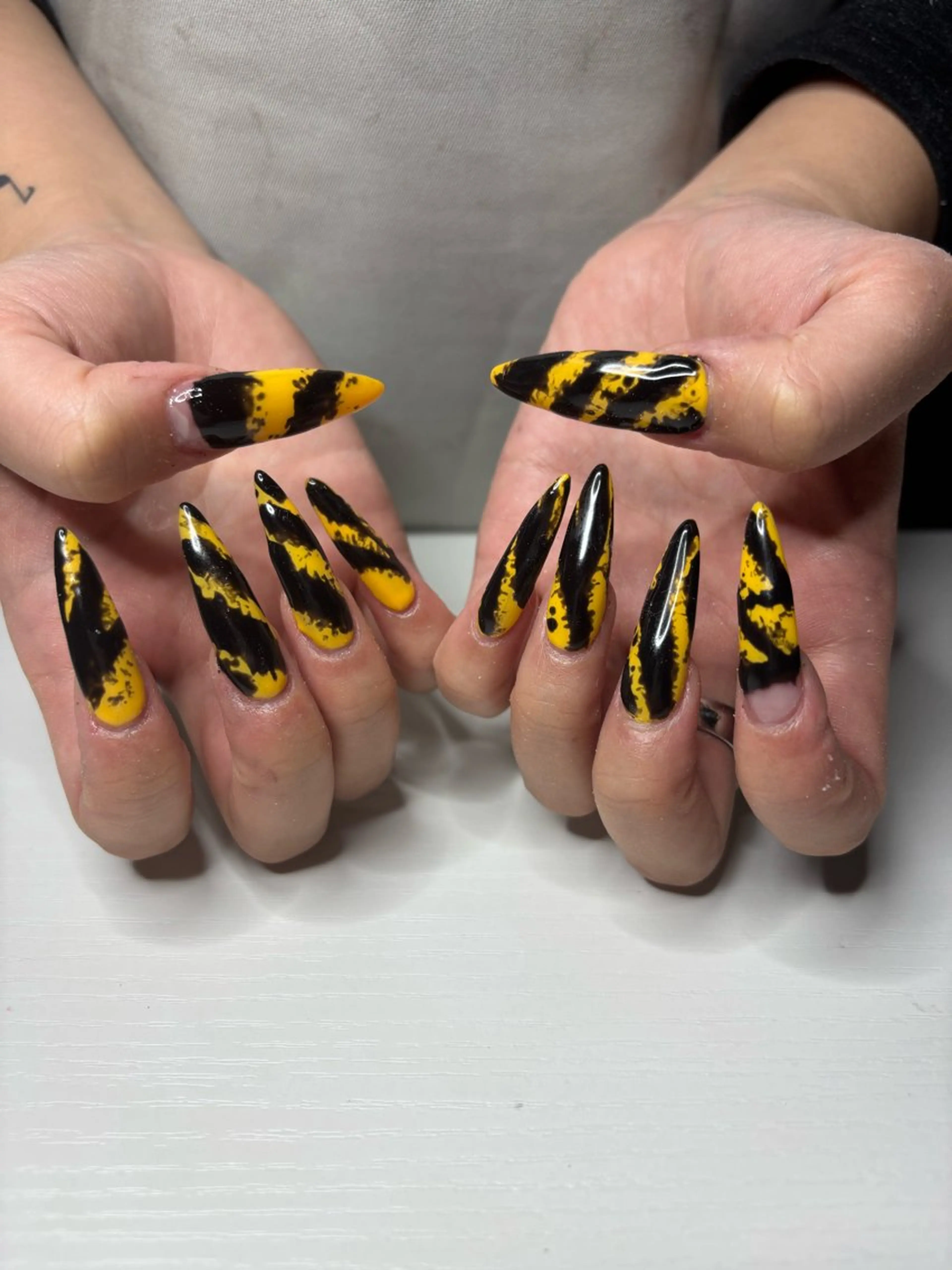 ネイル ハンドネイル 川島 梨沙のネイルデザイン