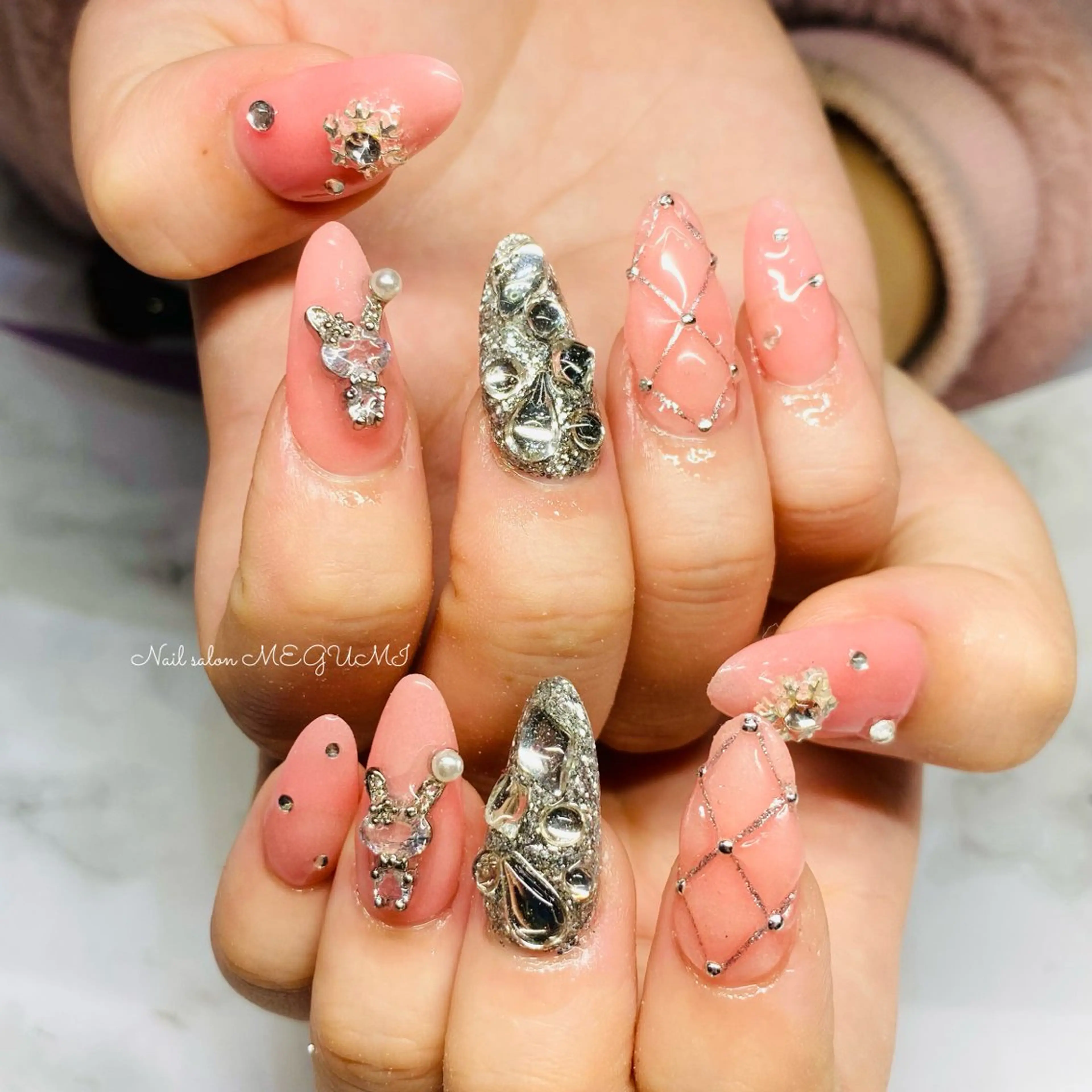 ネイル Nail salon MEGUMIのネイルデザイン