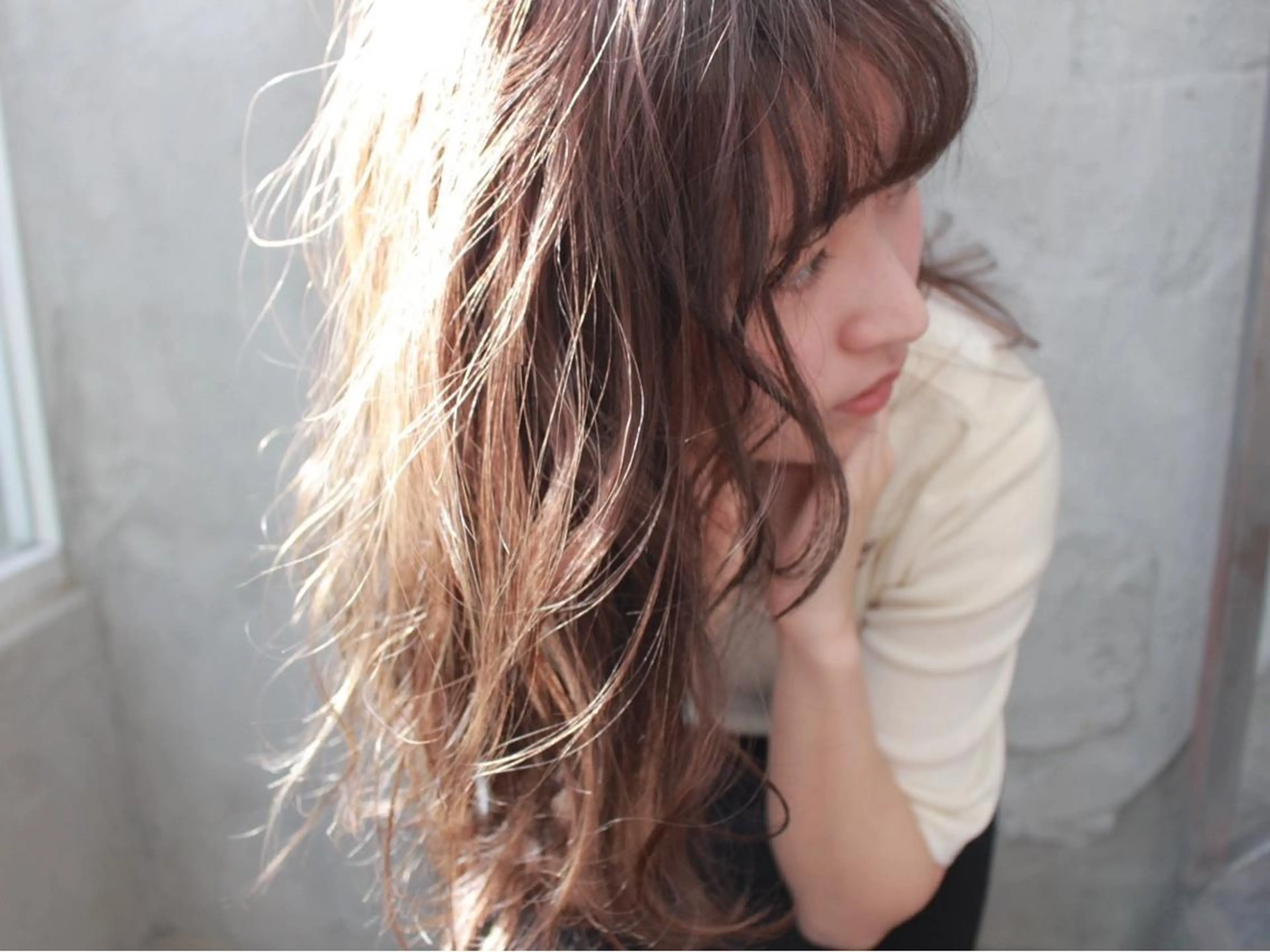 セミロング カラー ハイライトカラー ハイライト 鎌田卓也/髪質改善 /透明感カラーのヘアスタイル