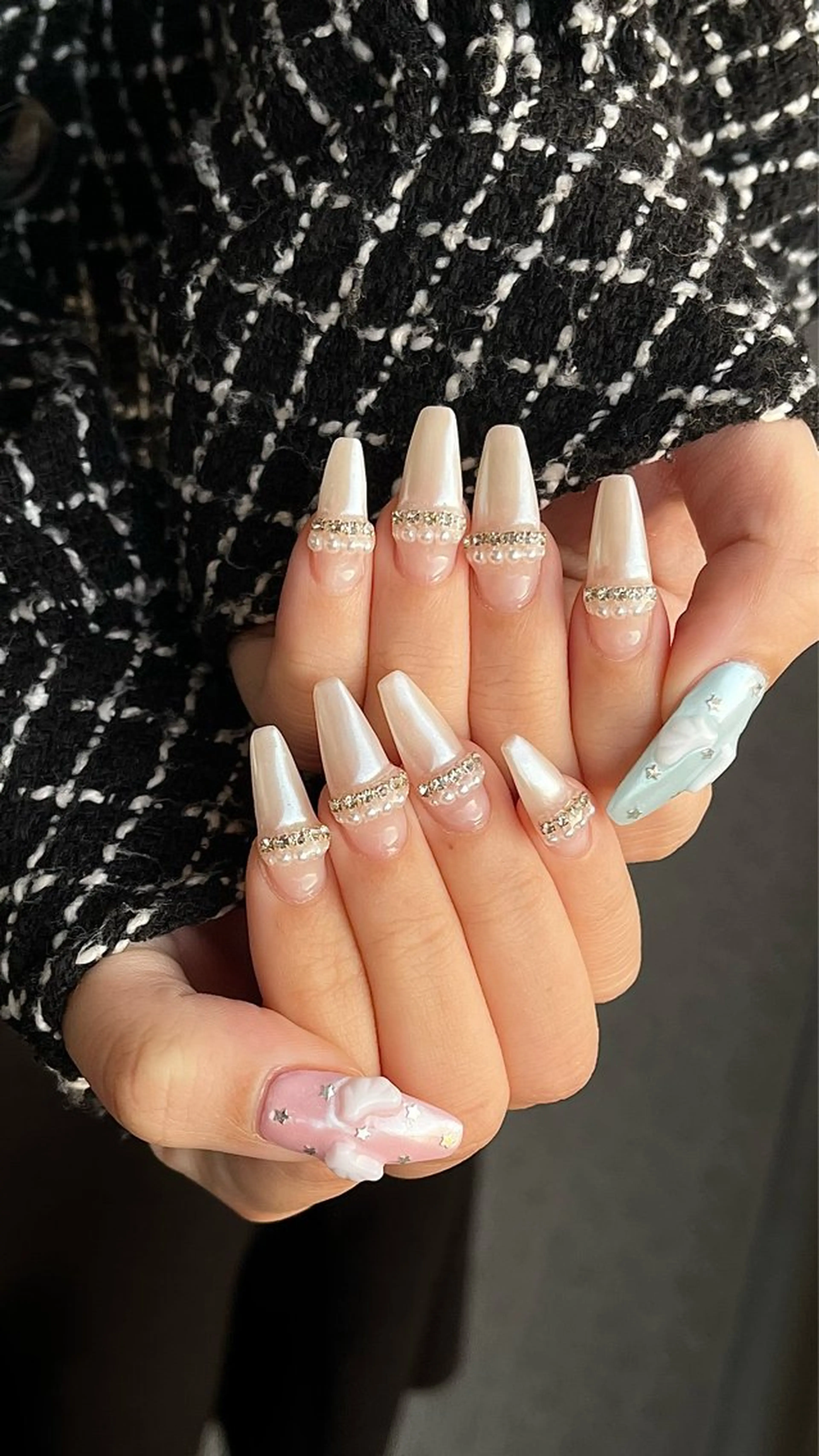 ネイル フレンチネイル ジェルネイル ハンドネイル フットネイル Nailsalon Fave/Rinaのネイルデザイン