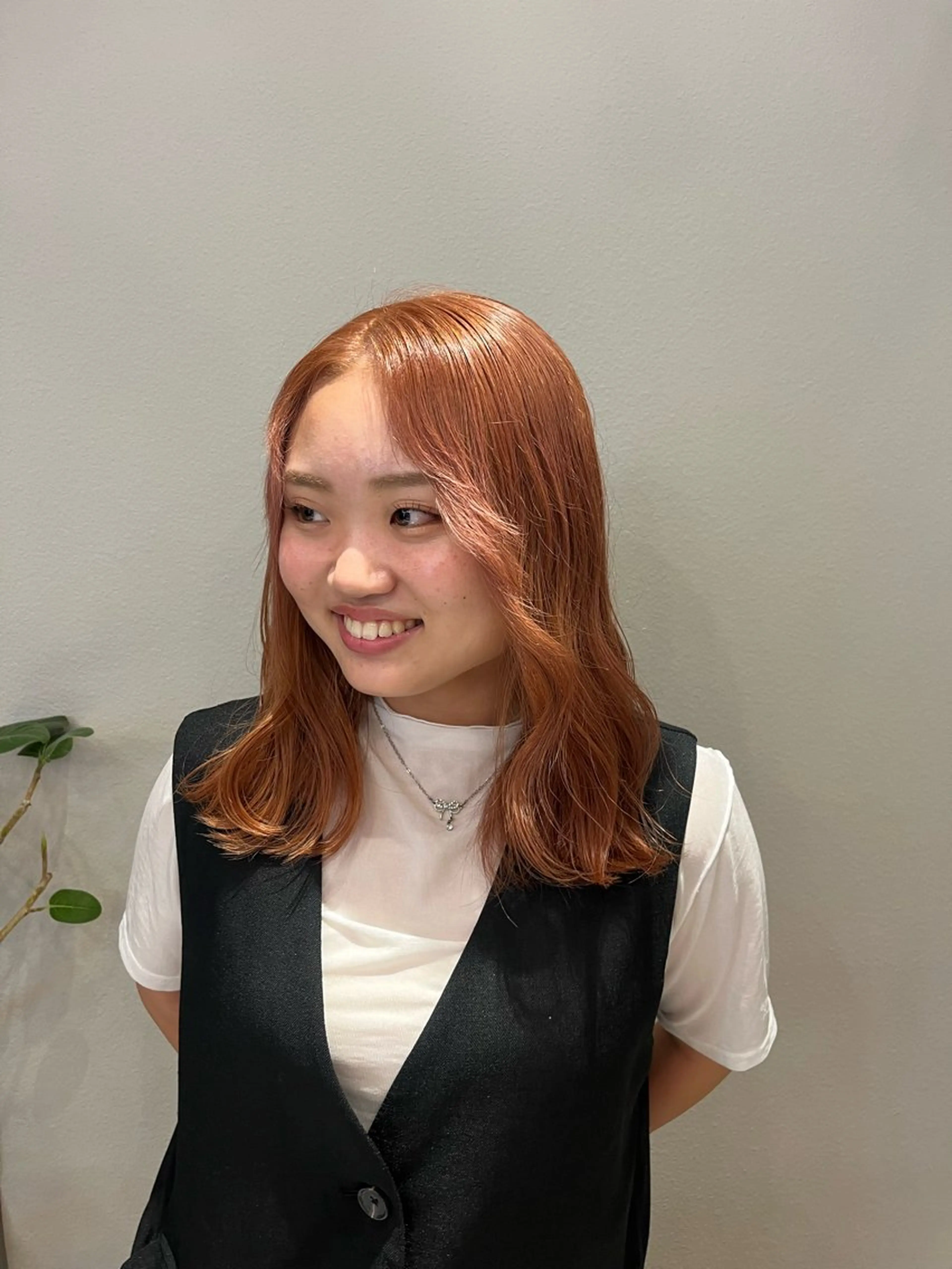 ミディアム カラー オレンジ ヘアカラー ヘアセット/ピンク /レッド/あつはのヘアスタイル