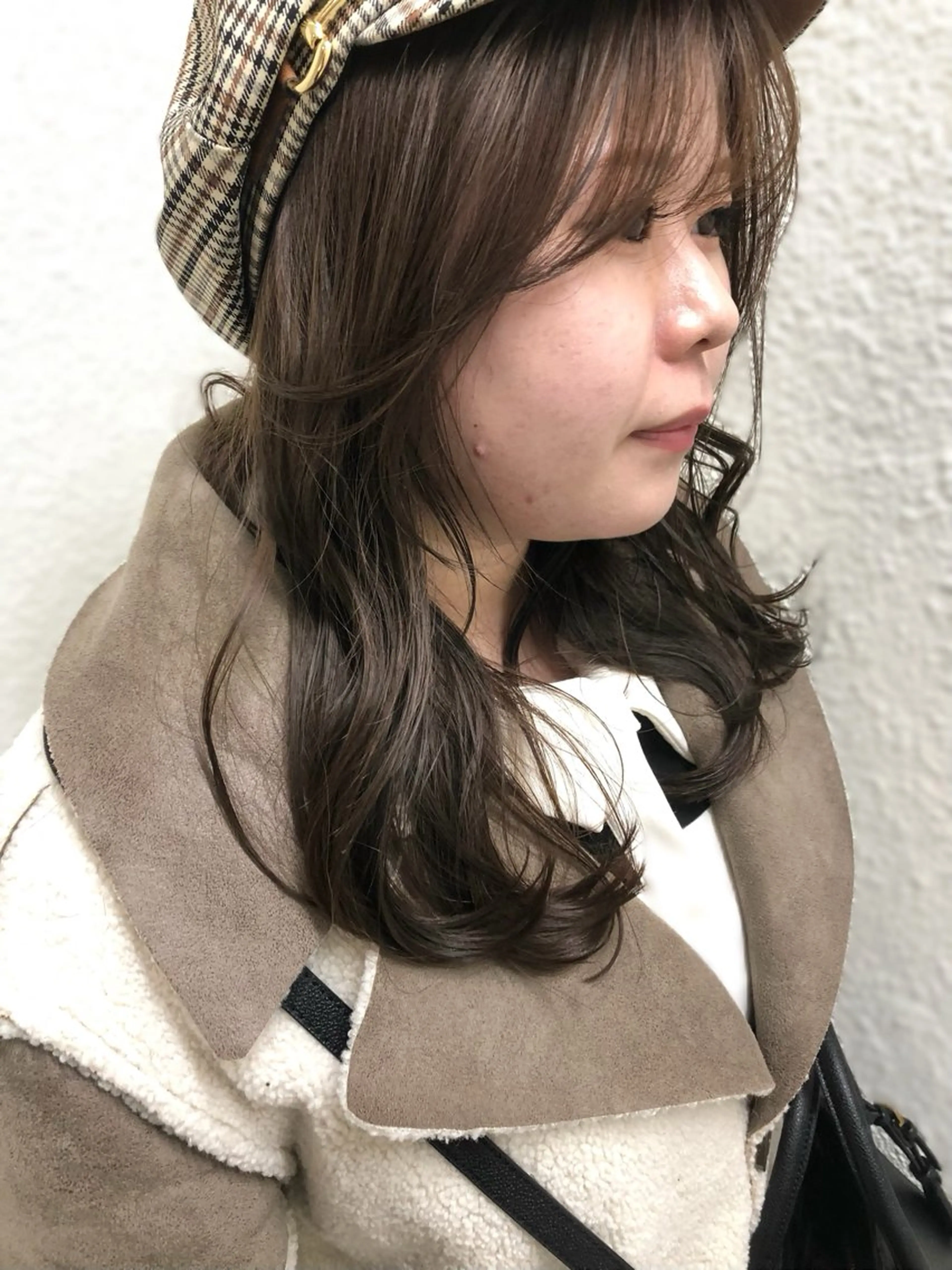 セミロング カラー ヘアアレンジ ベージュカラー ミルクティーベージュ カット ヘアカラー トリートメント 栗原 侑也のヘアスタイル