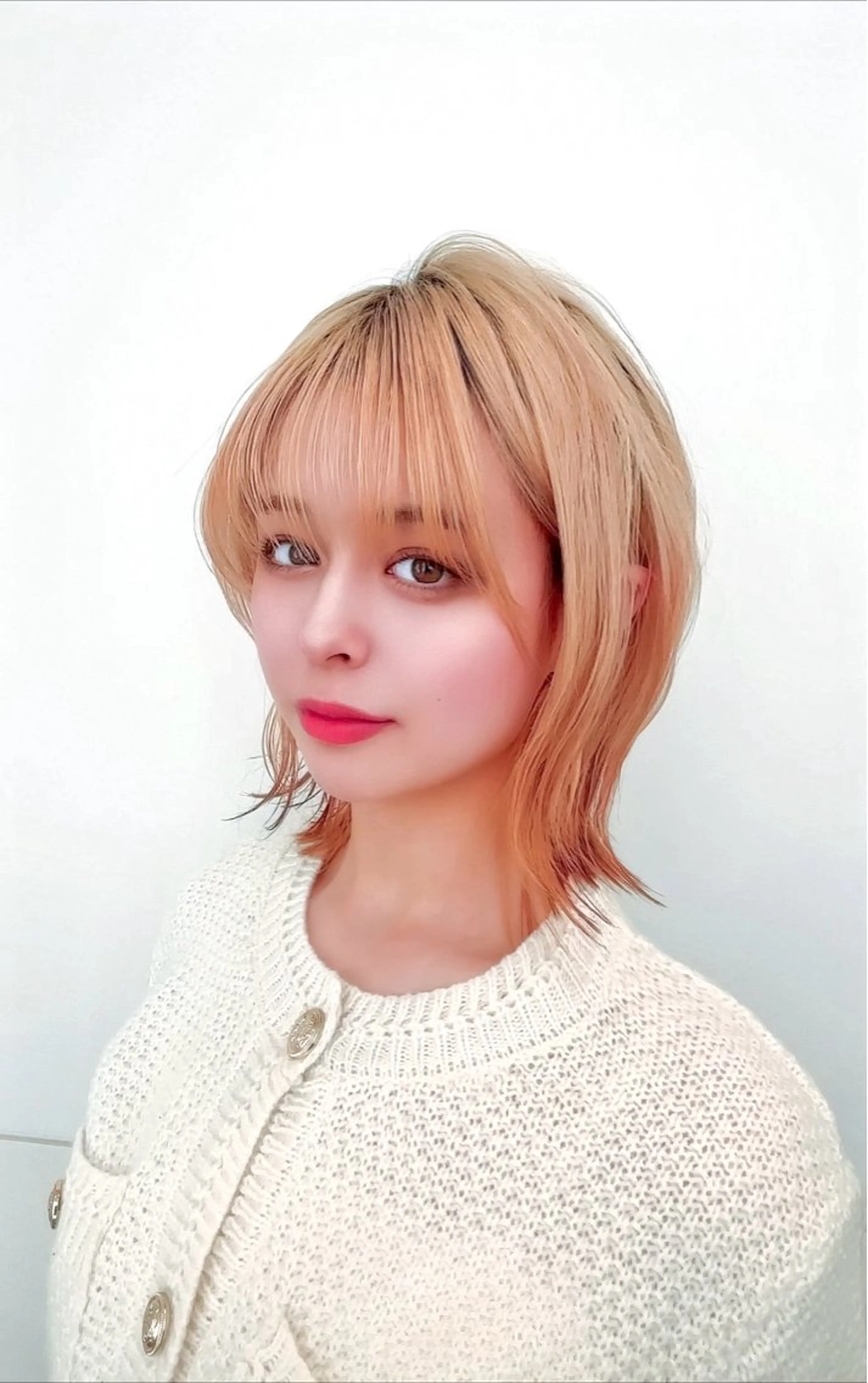 ミディアム カラー ボブレイヤー ハイトーンカラー ボブ くびれヘア レイヤーカット カット ヘアカラー トリートメント 🍀最上級の美髪👑 髪質改善🍀英司のヘアスタイル
