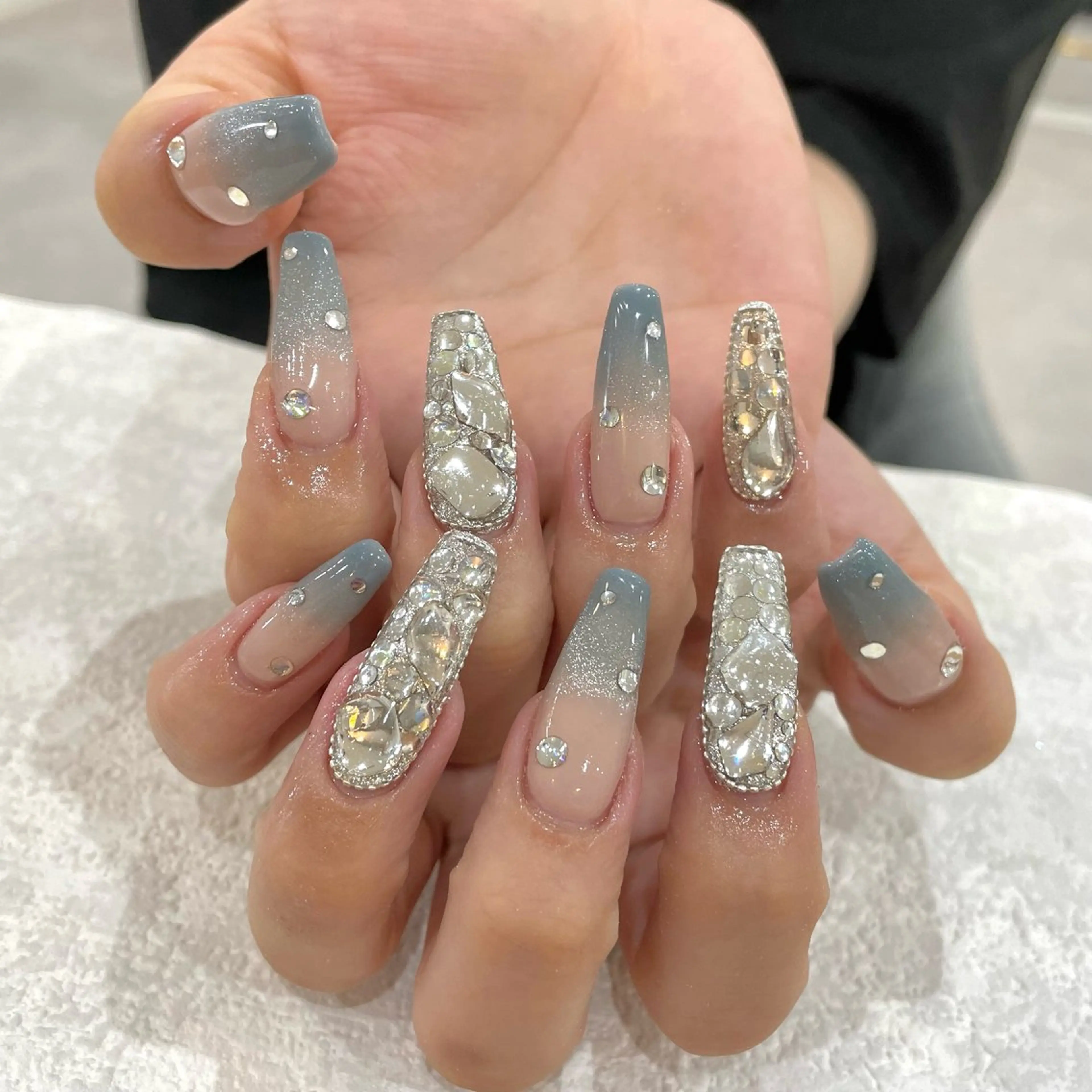 ネイル ハンドネイル Lisia salonのネイルデザイン